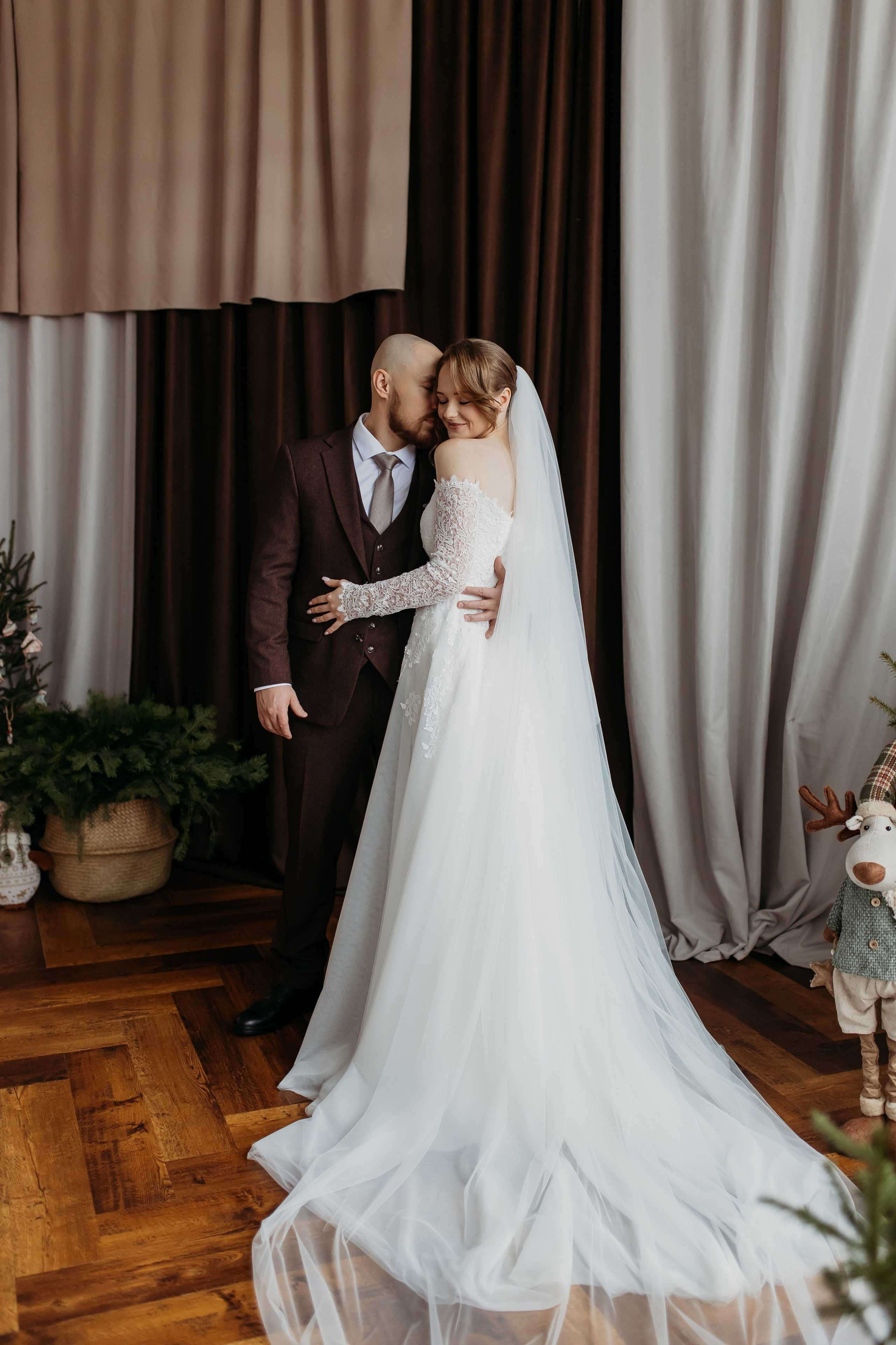 Вадим и Ксения. Фотограф Тимербаева Алина г. Сургут