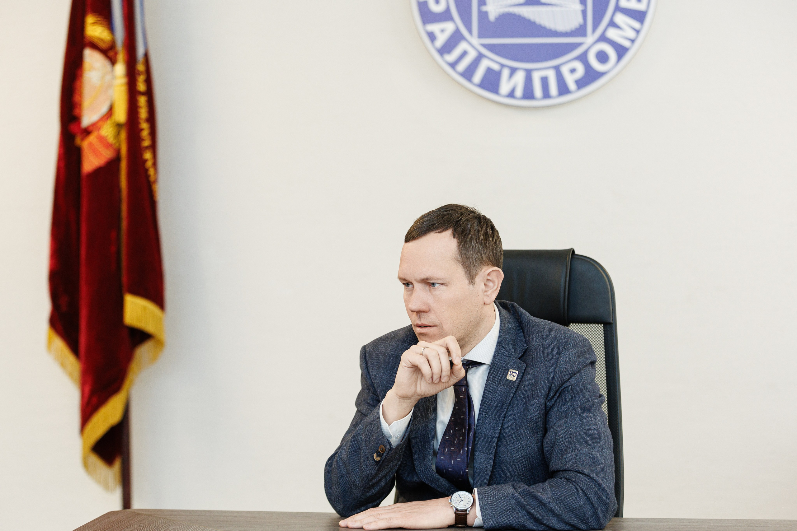 Фотограф на юбилей компании. Контент для бизнеса в Екатеринбурге Полдень Медиа