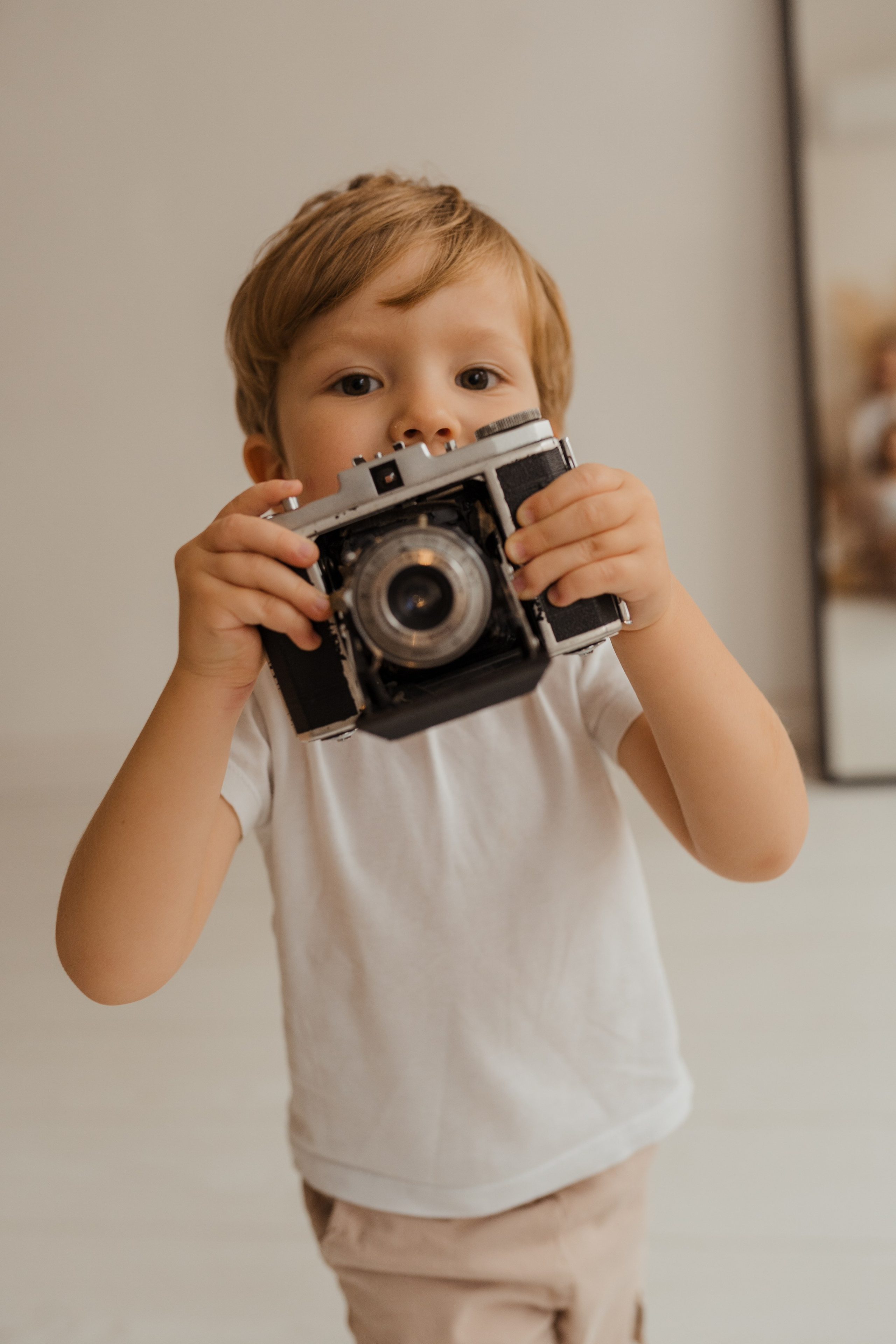 Семейная фотосессия в студии в Москве, семейный фотограф Анна Полушина. Свадебный фотограф в Москве Анна Полушина