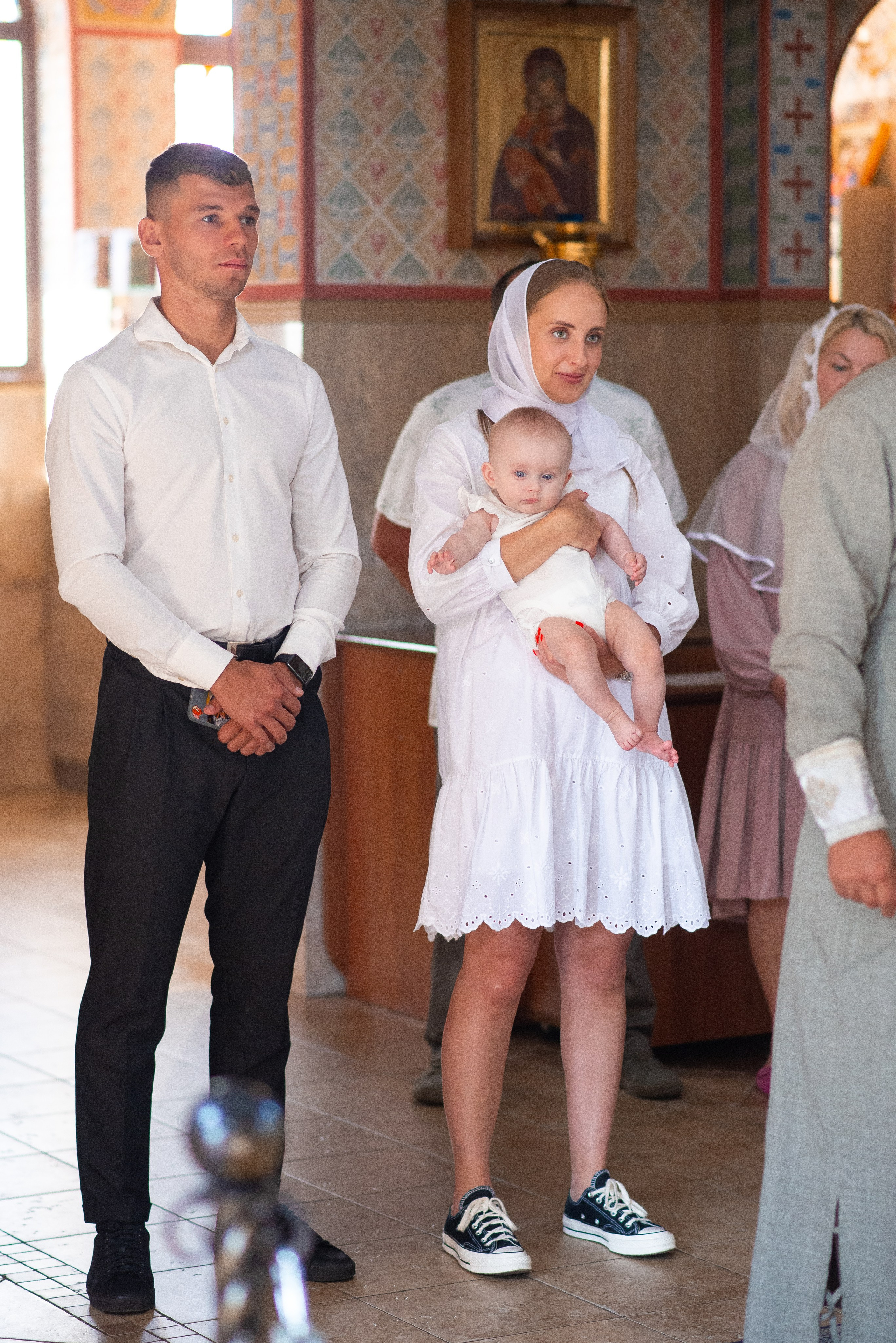 Крещение Есении в хр.Андрея Первозванного. Семейный фотограф на выписку из роддома и крещение Минск Настя Гришук