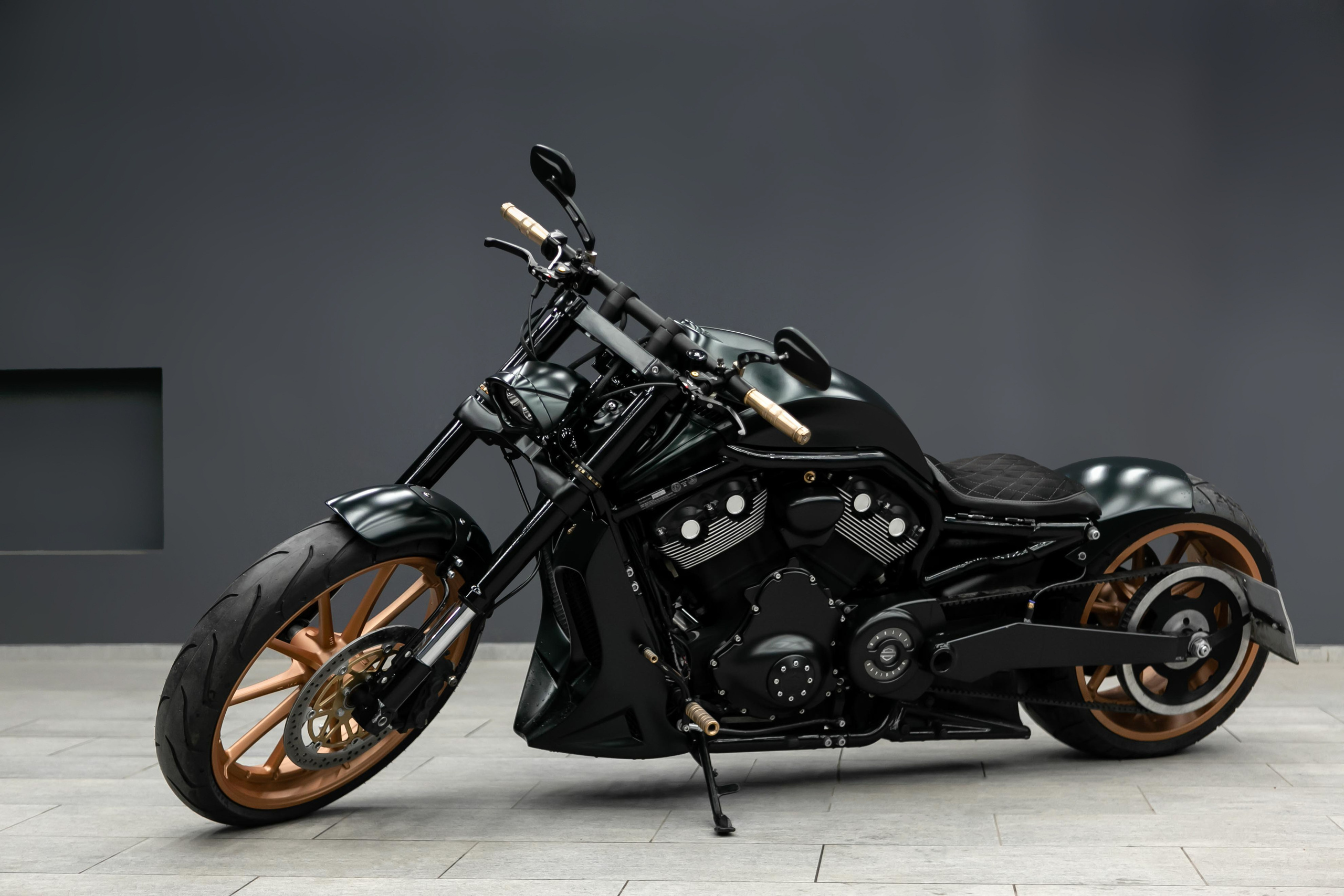 Фотосъемка мотоцикла Harley Davidson в Москве. Фотограф | Михаил Буш Смоленск