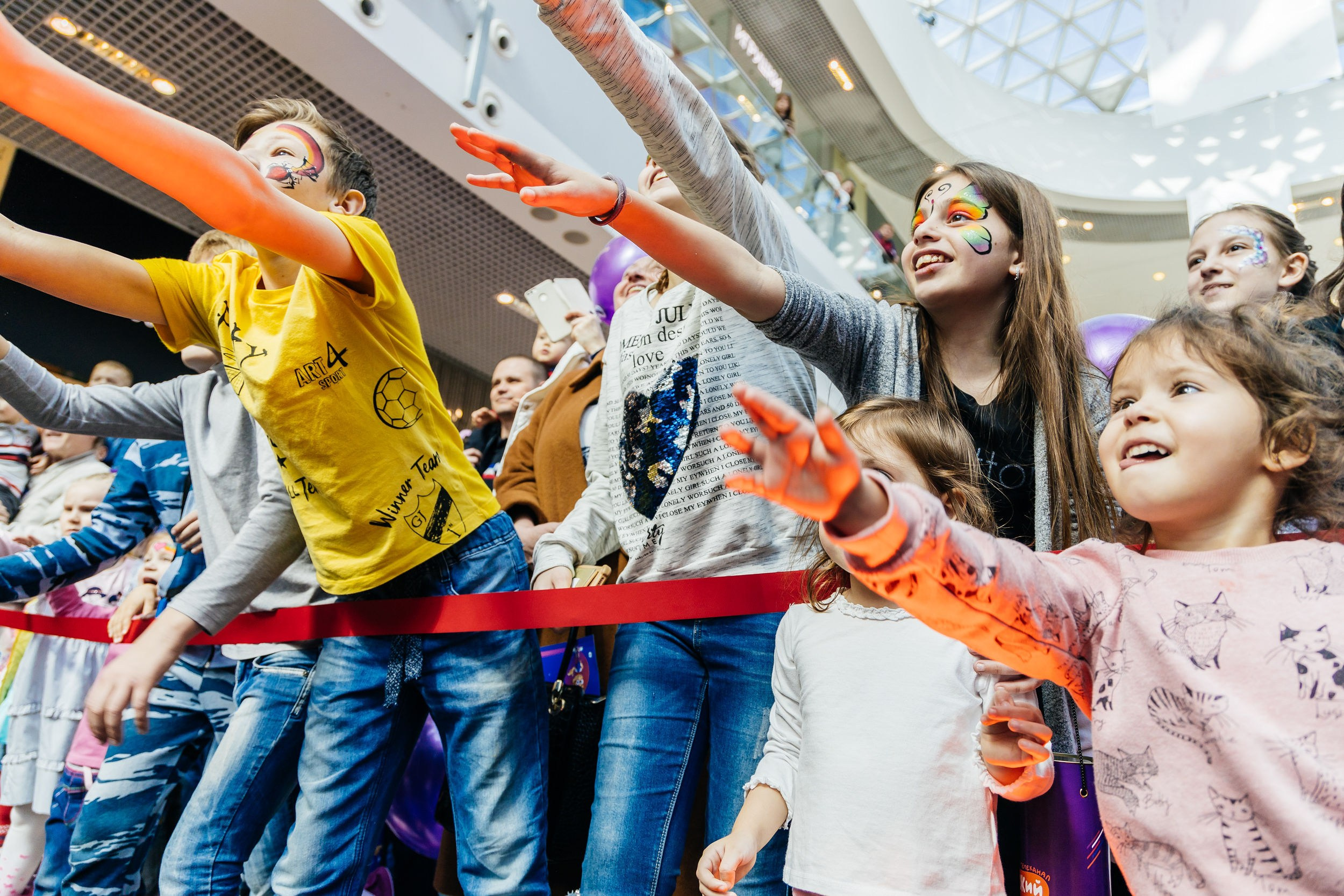 Репортажная фотосъемка детских музыкально-танцевальных фестивалей. Репортажный фотограф | Роза Хутор Красная Поляна Сочи Сириус