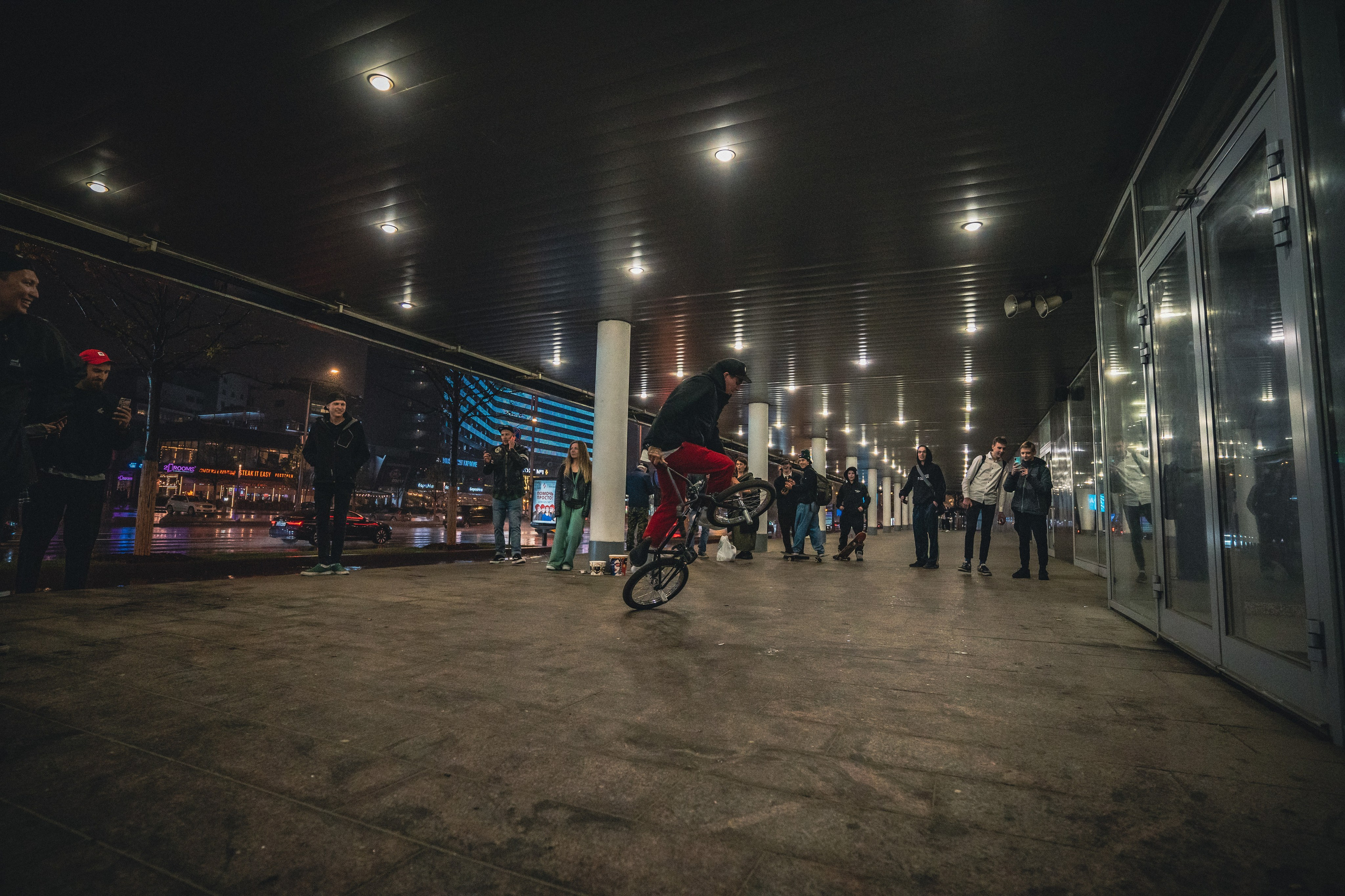 Премьера фильма ИБЬЁТСЯ в Москве 26.05.22. Репортажный фотограф в Краснодаре Рындин Дмитрий