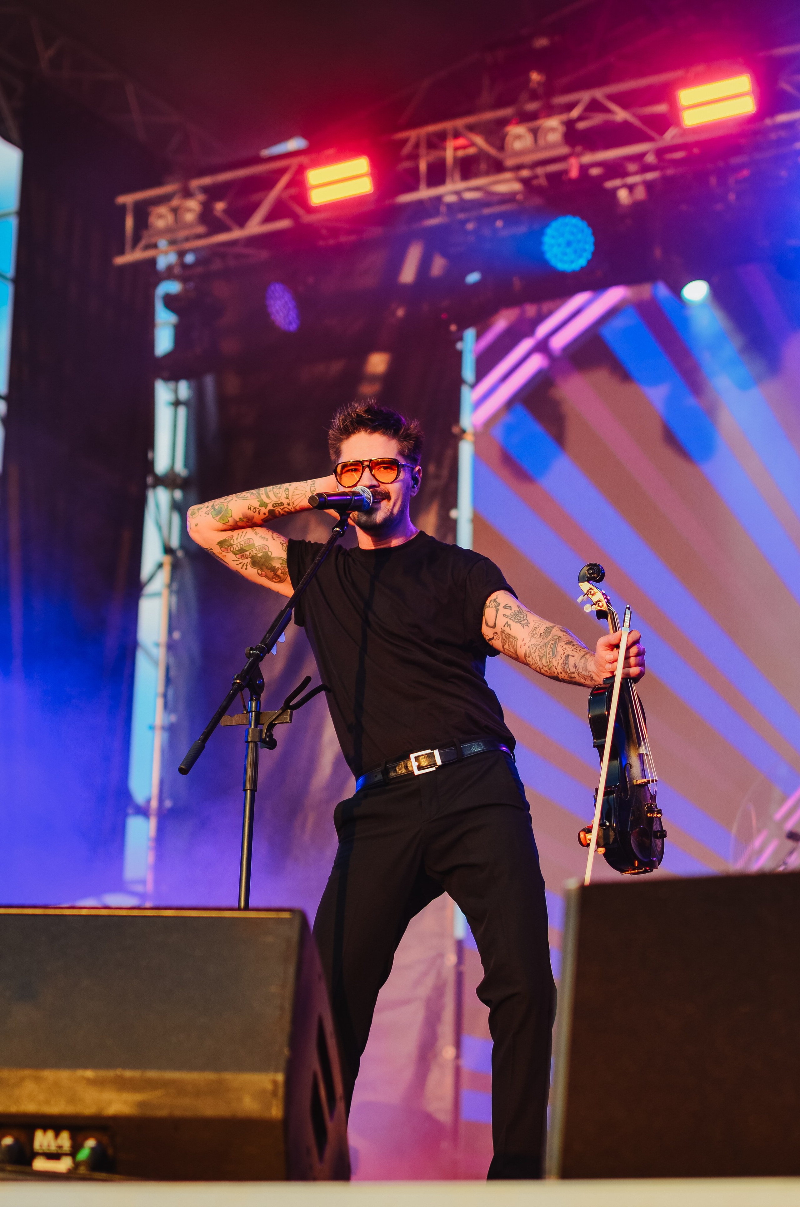 Концерт The Hatters на фестивале «Грань» в Барнауле. Денисова Аля — фотограф для парных съемок и индивидуальных историй в Барнауле