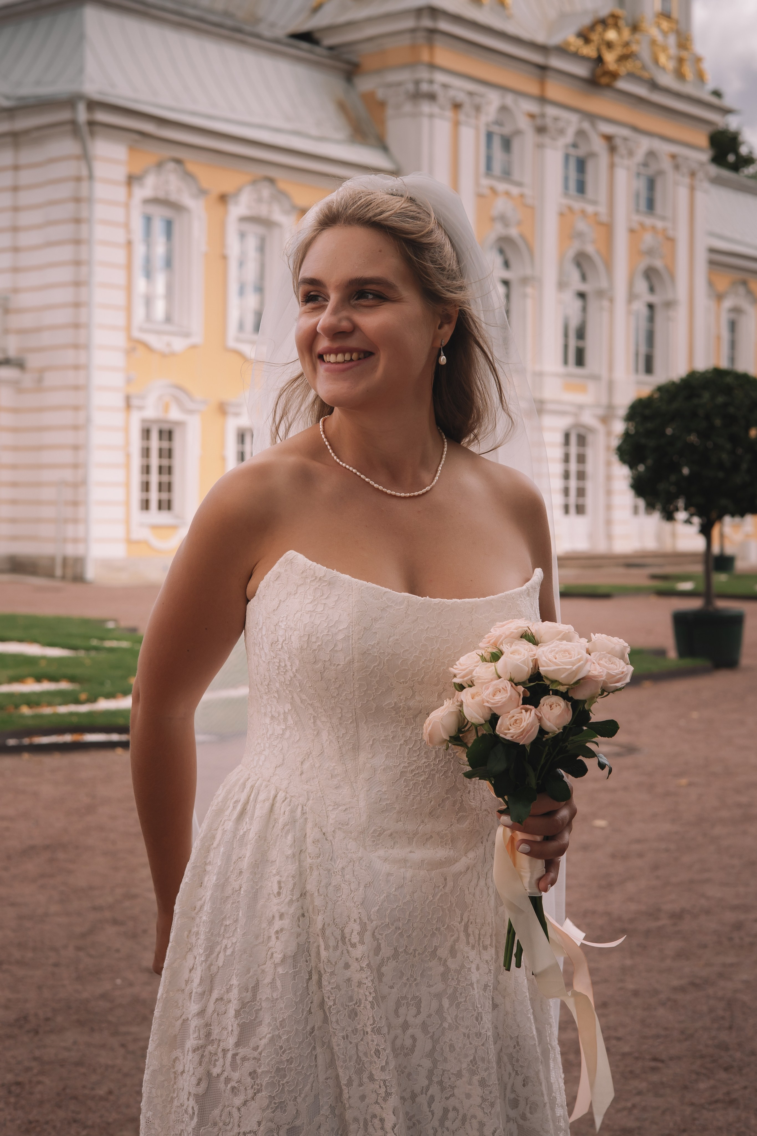 Анна и Евгений|Петергоф. Семейный фотограф в Санкт-Петербурге. Запечатление мгновений и ярких воспоминаний в Вашей жизни