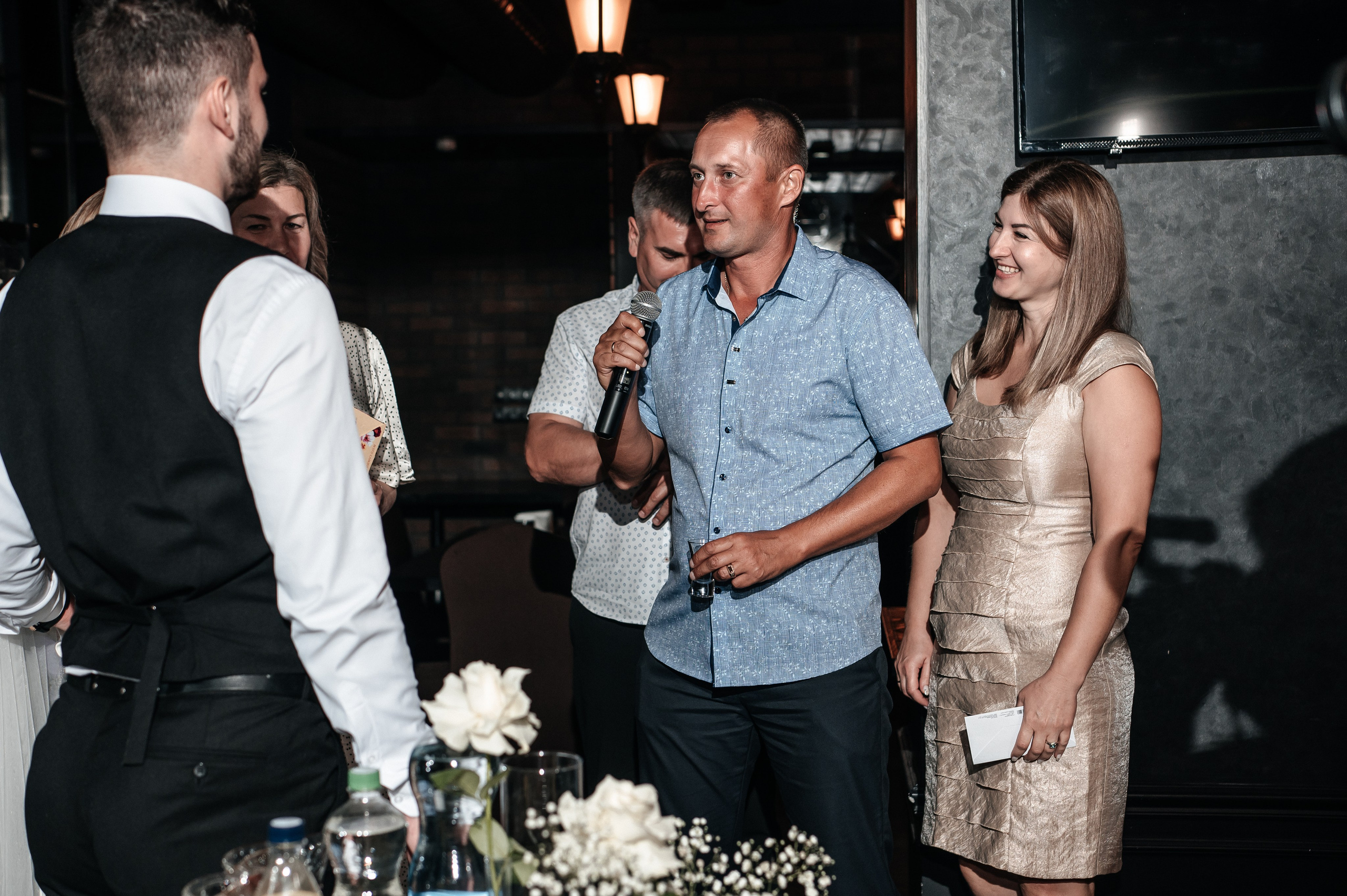 Даниил и Валерия. Черная утка. Полный день. Фотограф Екатерина Бочарникова