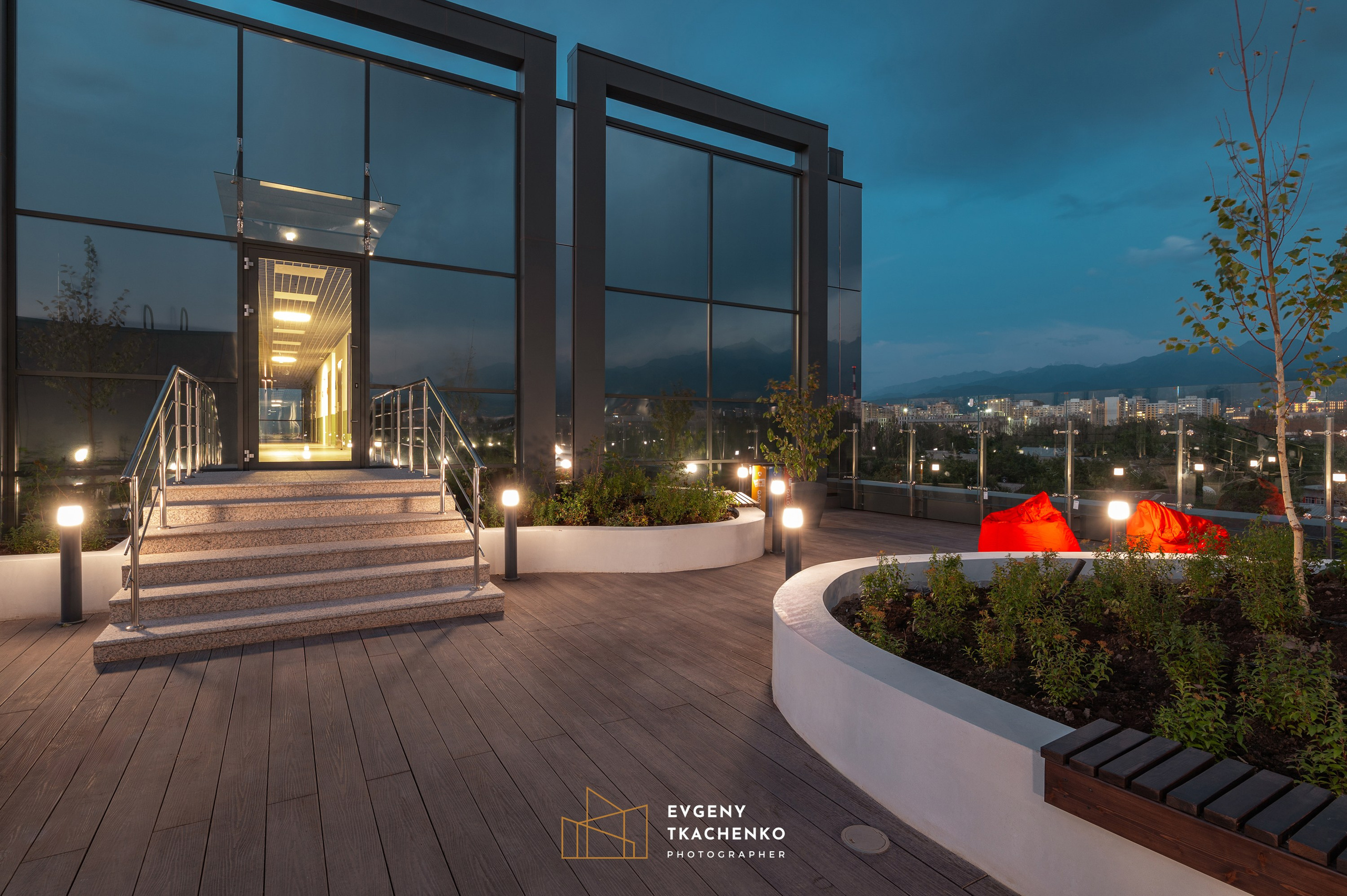 Общежитие университета NarXoz в Алматы. Архитектурный и интерьерный фотограф в Казахстане