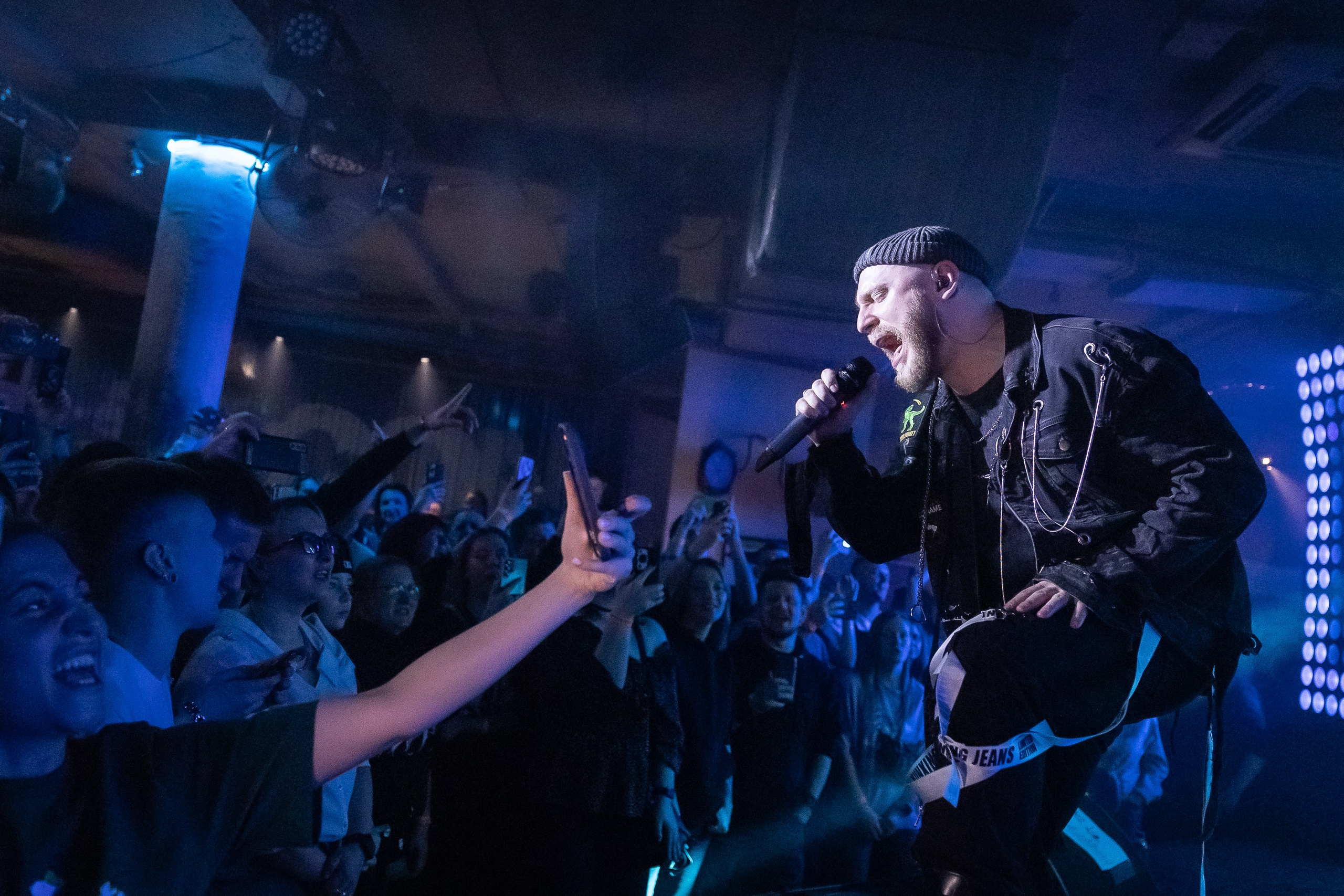 Концерт альтернатив метал группы iOSTRA в «Music bar Мумий Тролль» Москва. Фотограф Владимир Охрименко