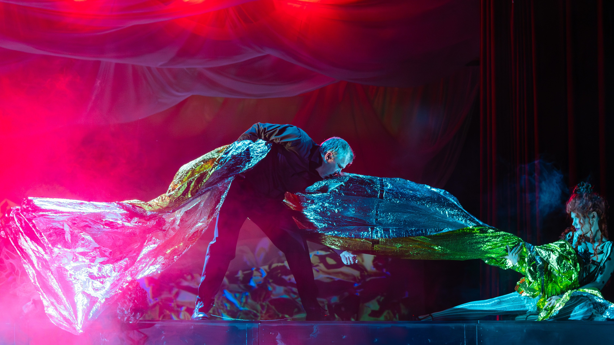 Театр Юного Зрителя «Маленькие трагедии». Фотограф Марк Файзулин