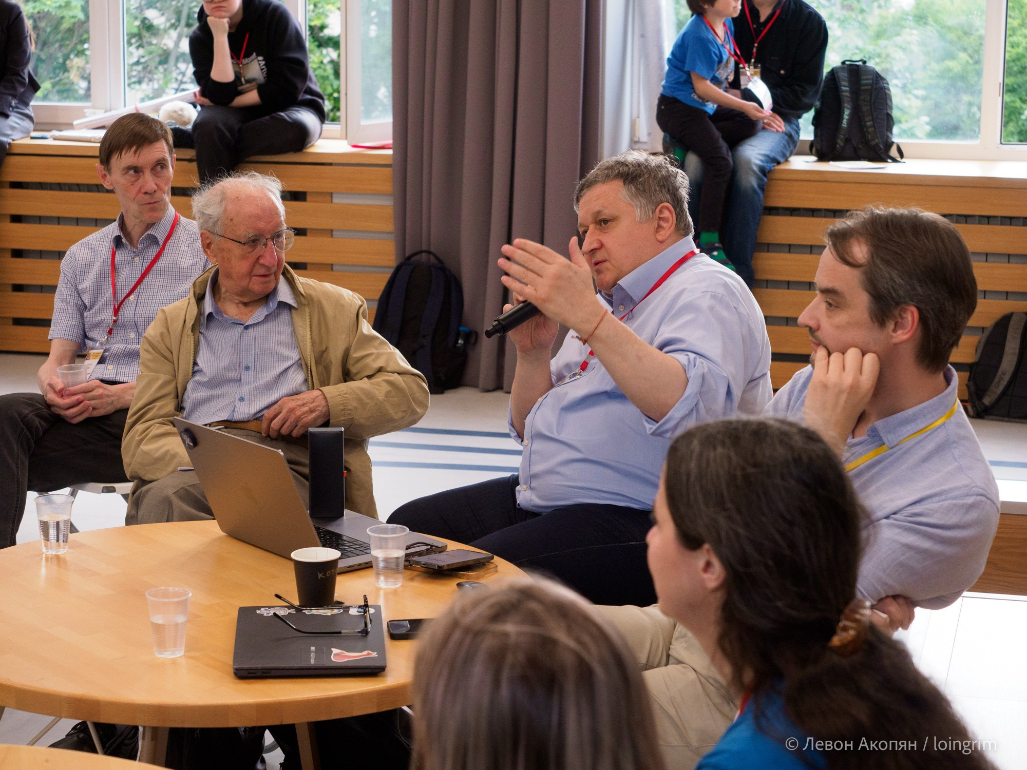 Когнитивная наука в Москве VIII (25 и 26 июня 2025). Loingrim — Свободный художник. Снимаю в своё удовольствие