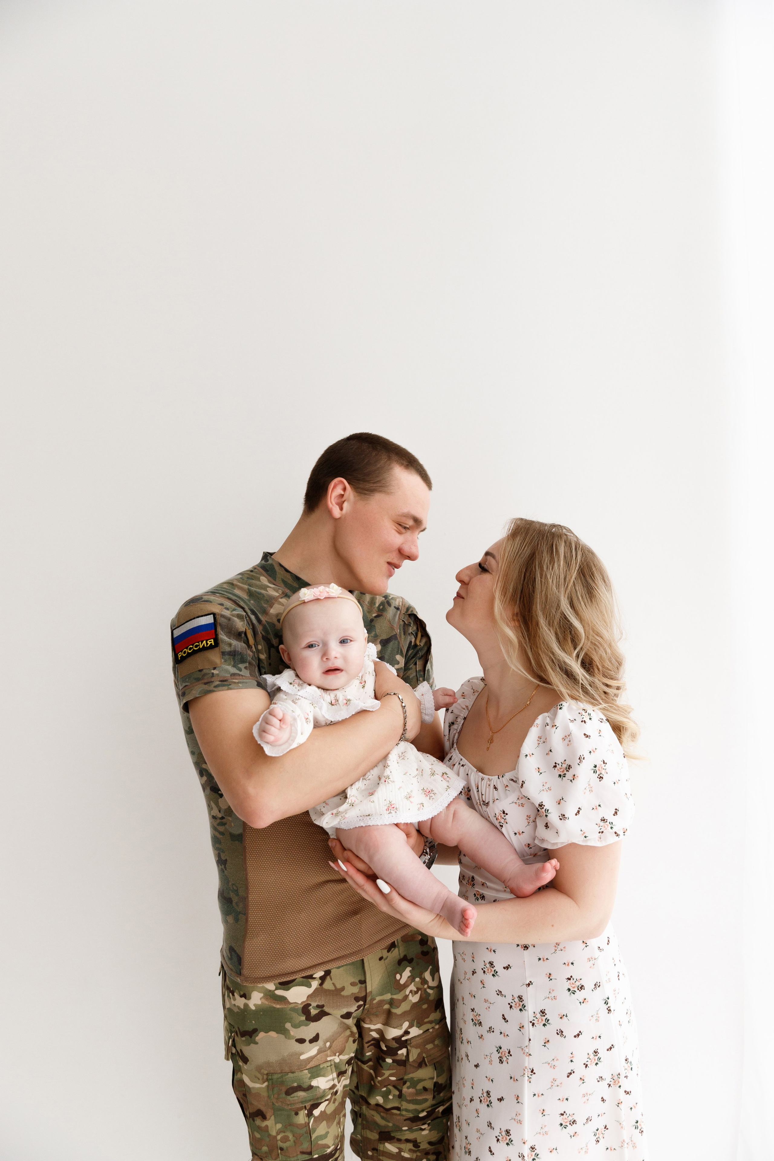 Семейная фотосессия. Фотограф новорожденных Славянск-на-Кубани Куцевольская Екатерина