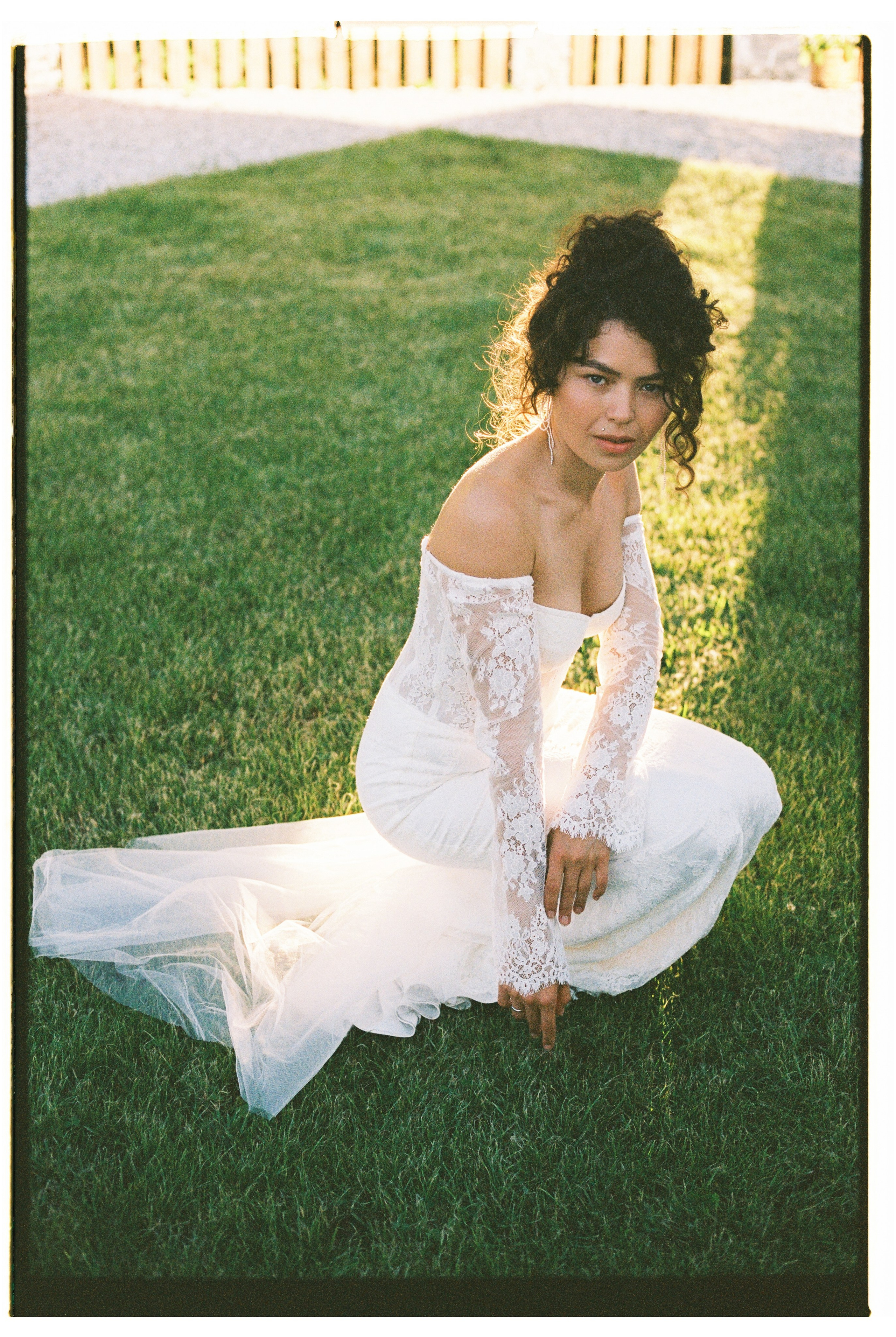 Плюс тридцать градусов на лужайке. Фотограф Андрей Куськало