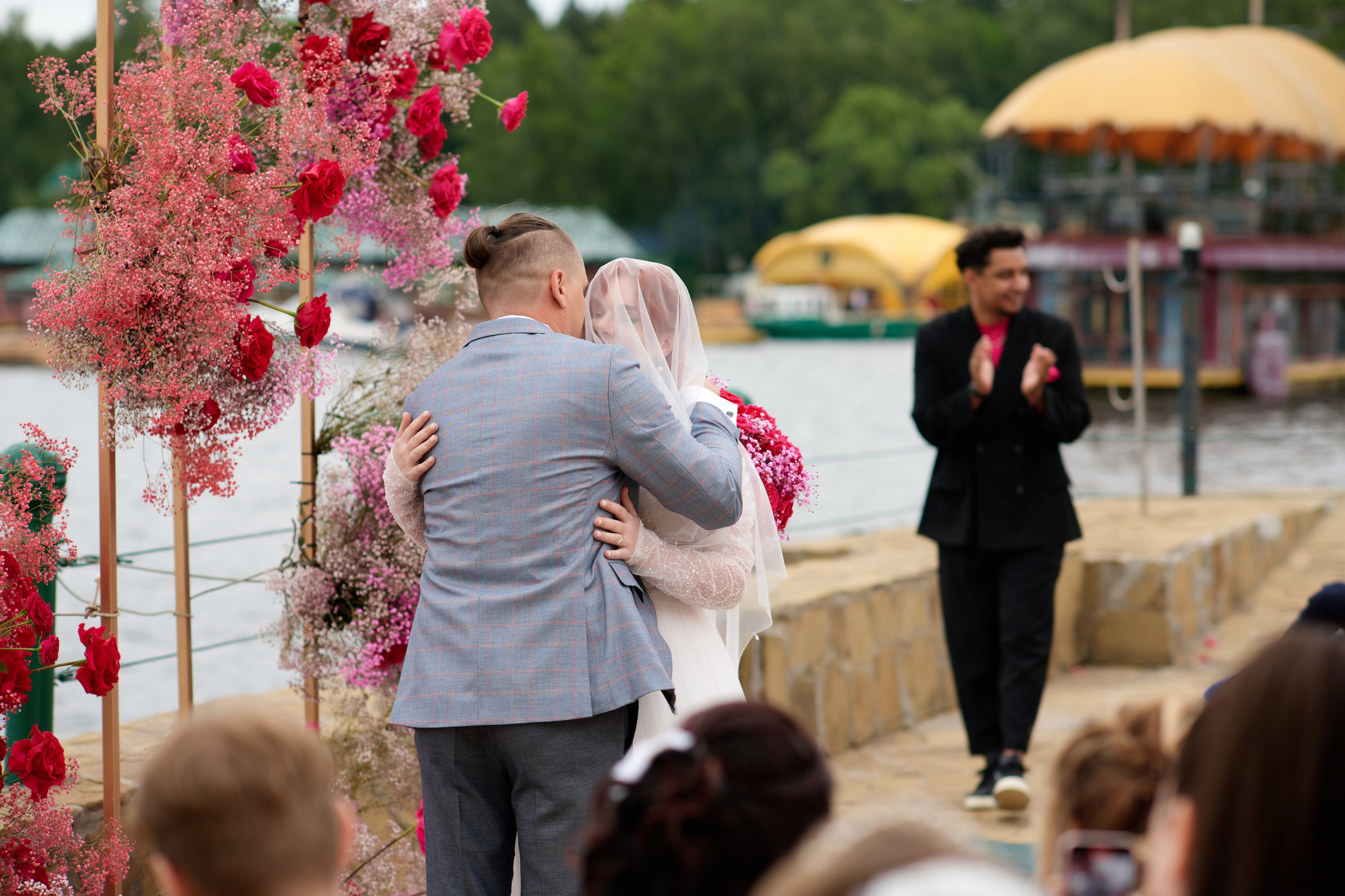 У любви нет срока давности. Фотограф