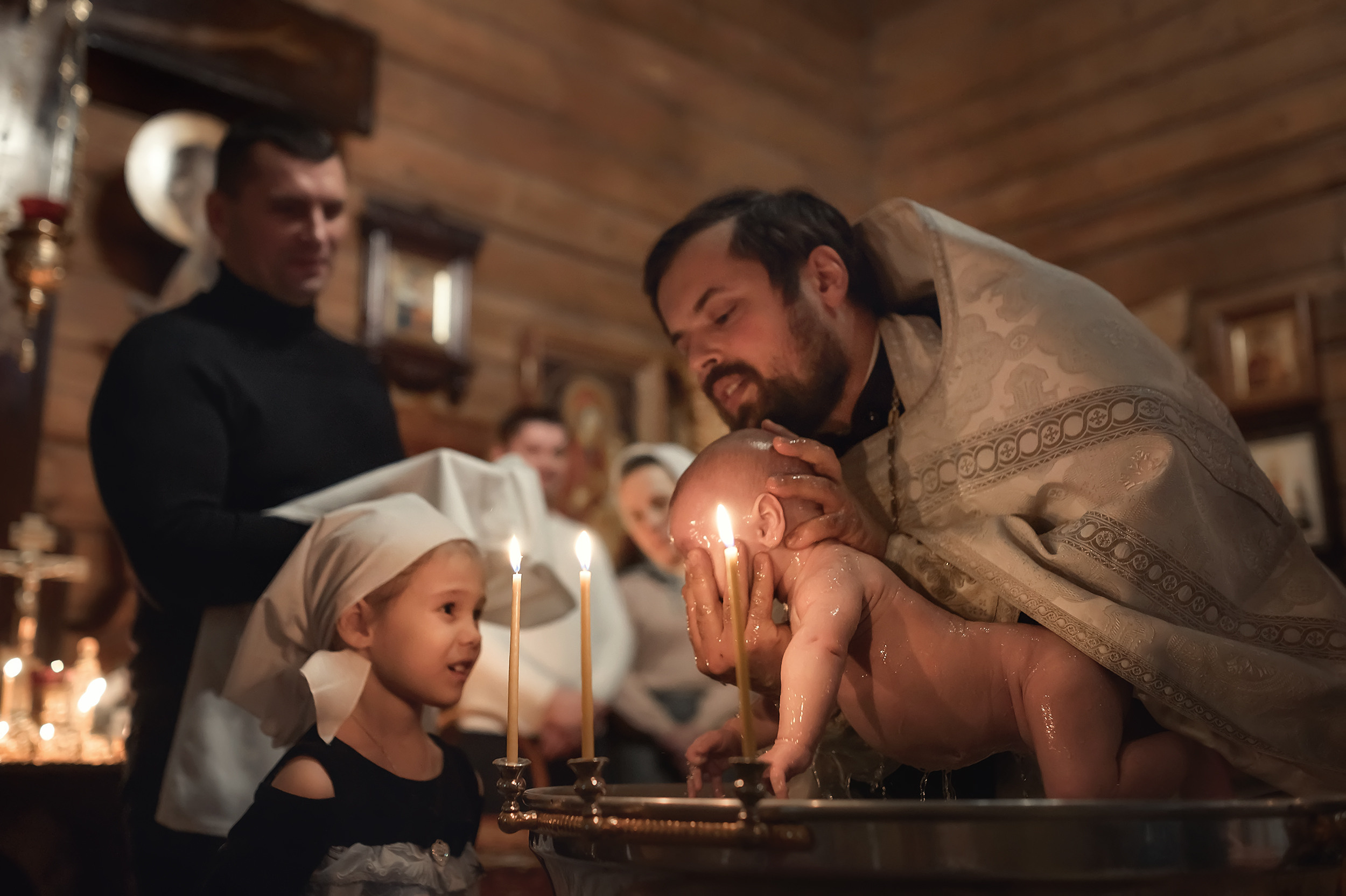 Храм Казанской иконы Божьей матери, п. Вырица. Фотограф на Крещение в Санкт-Петербурге