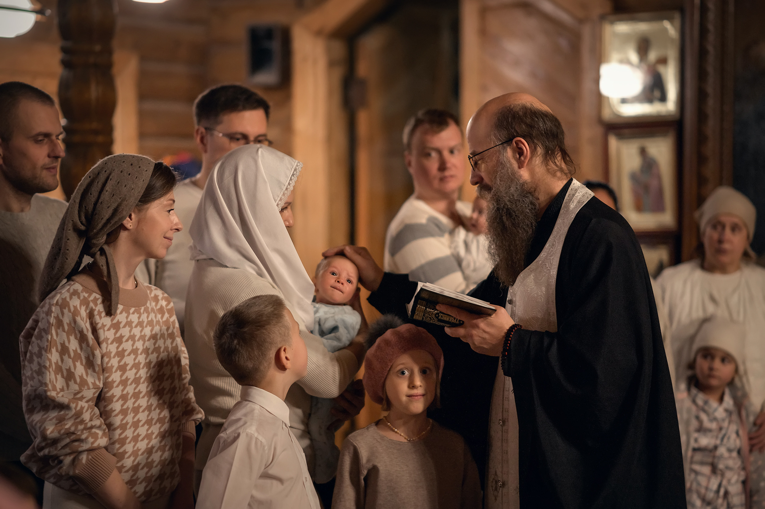 Храм Казанской иконы Божьей матери, п. Вырица. Фотограф на Крещение в Санкт-Петербурге