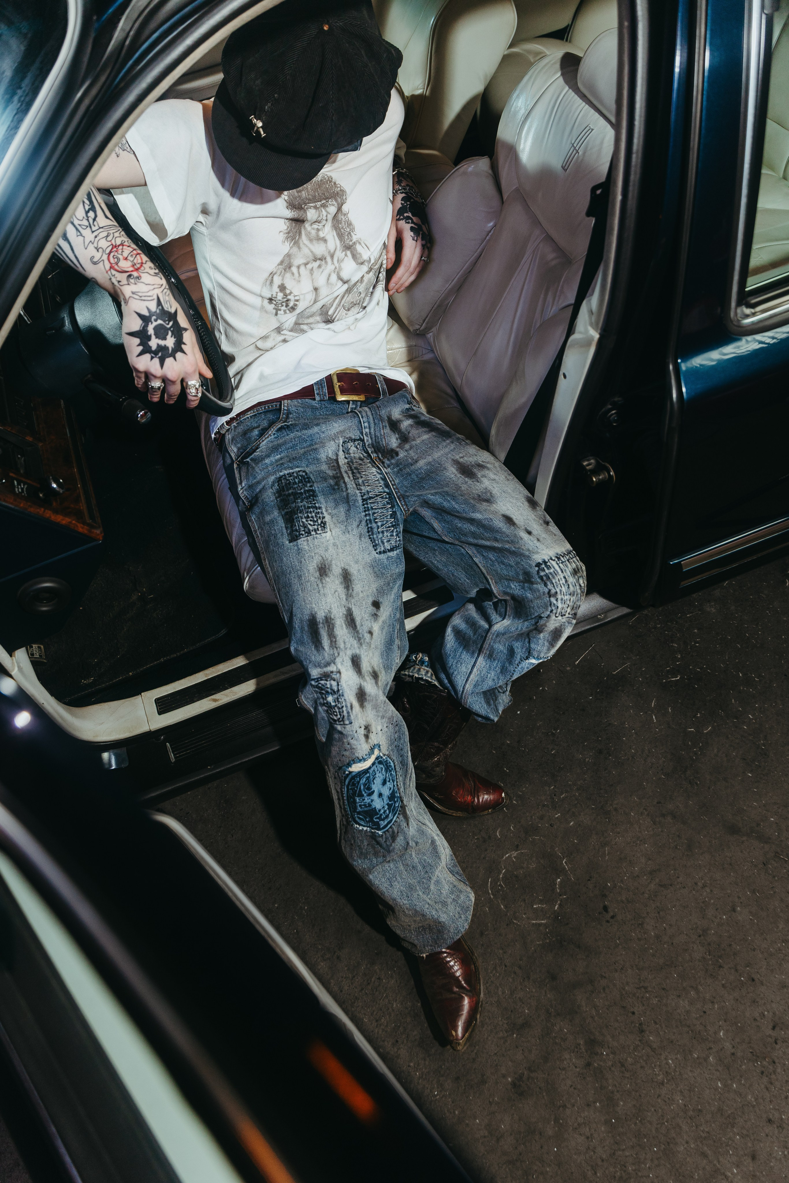 STENOSIS — «Garage». Фото и видео контент за одну съемку — Веретенников Егор