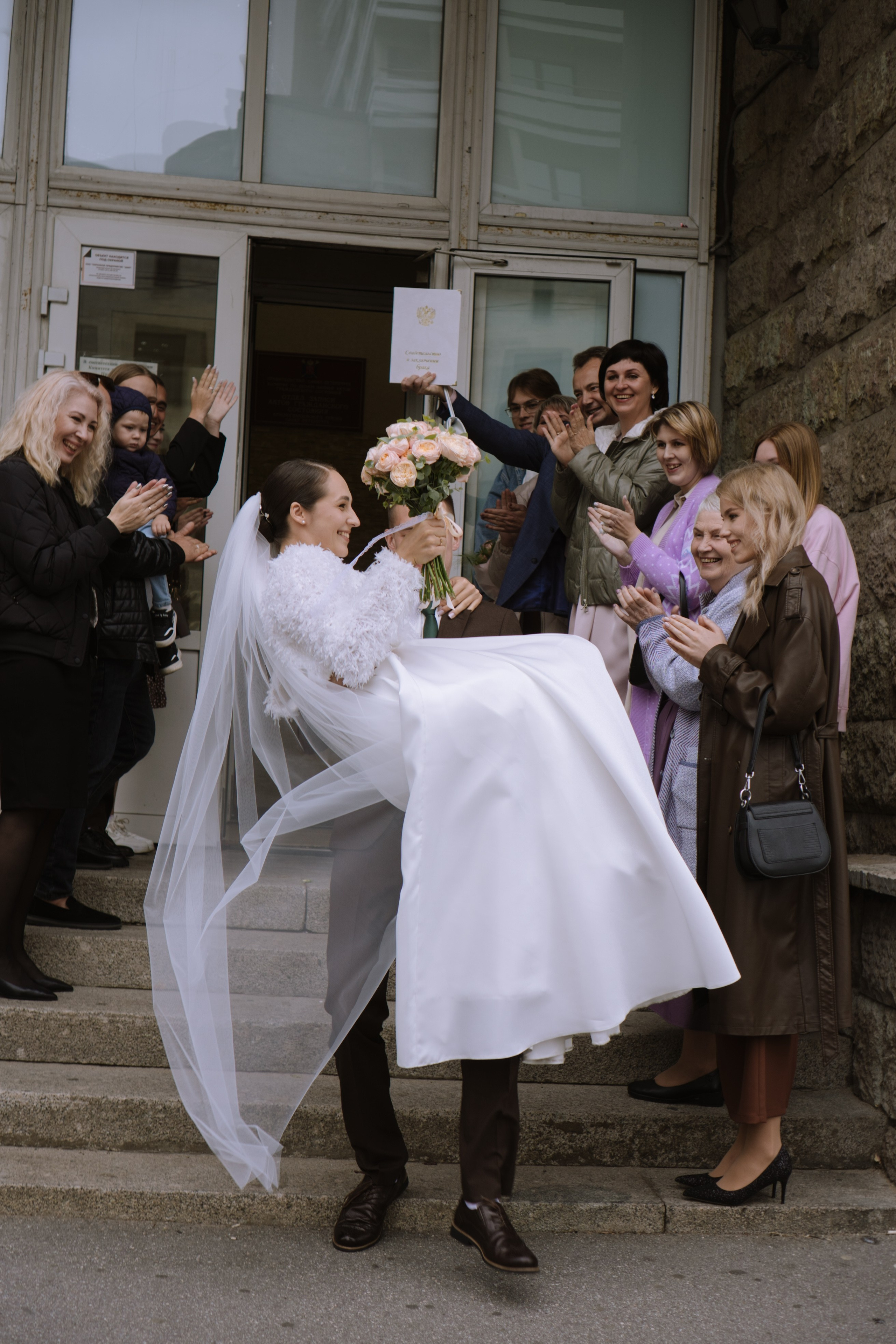 РЕПОРТАЖНАЯ СЬЕМКА В ЗАГСЕ. Профессиональный фотограф, Санкт-Петербург — Виктория Богомолова
