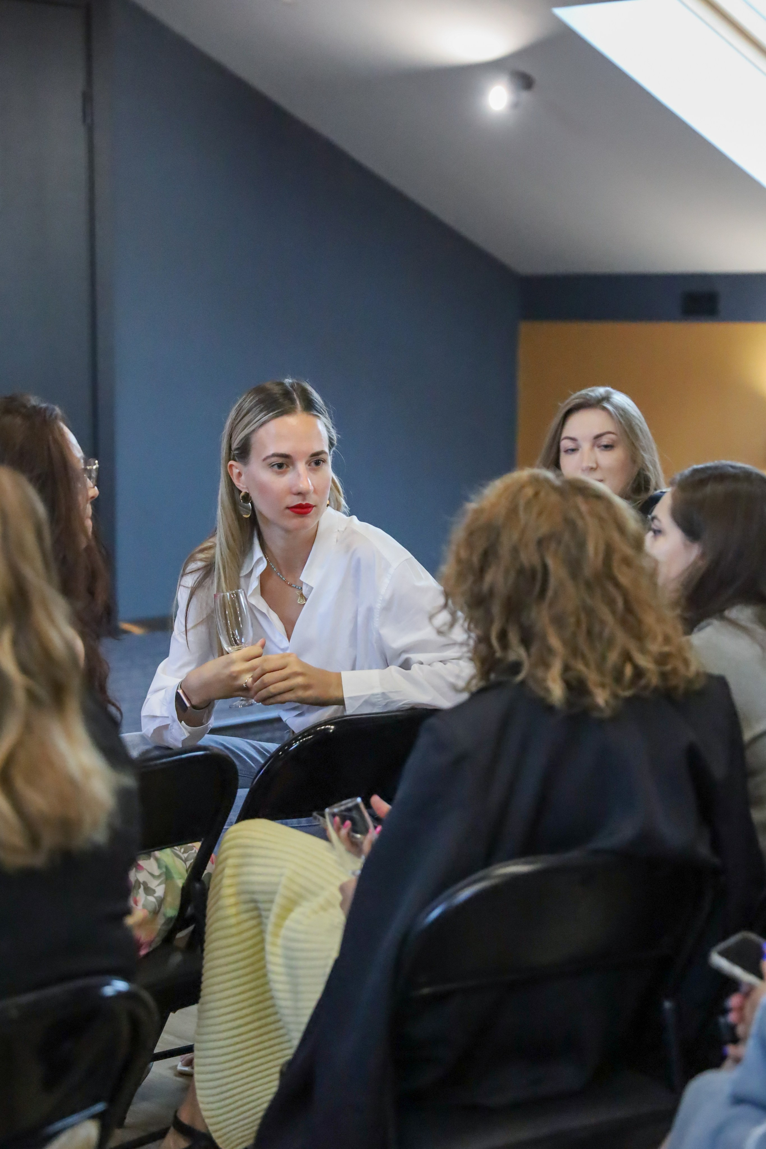 ТРАНСФОРМАЦИОННОЕ ШОУ АННЫ НОВИКОВОЙ 2023. Фотограф мероприятий Ирина Каширина