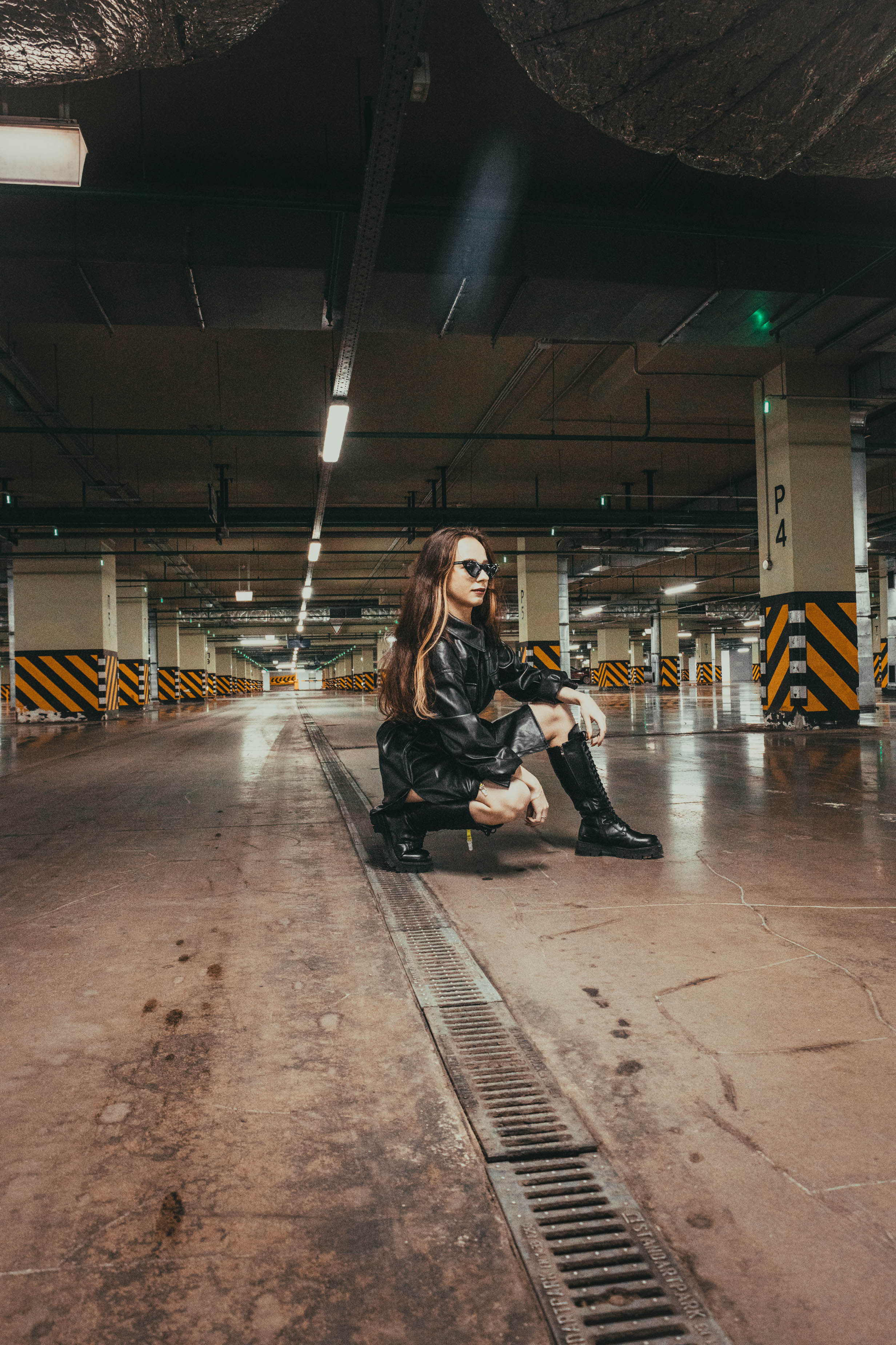 Съемка на паркинге Ольга. Lenizza Yulyeva Фотограф Москва-Стамбул