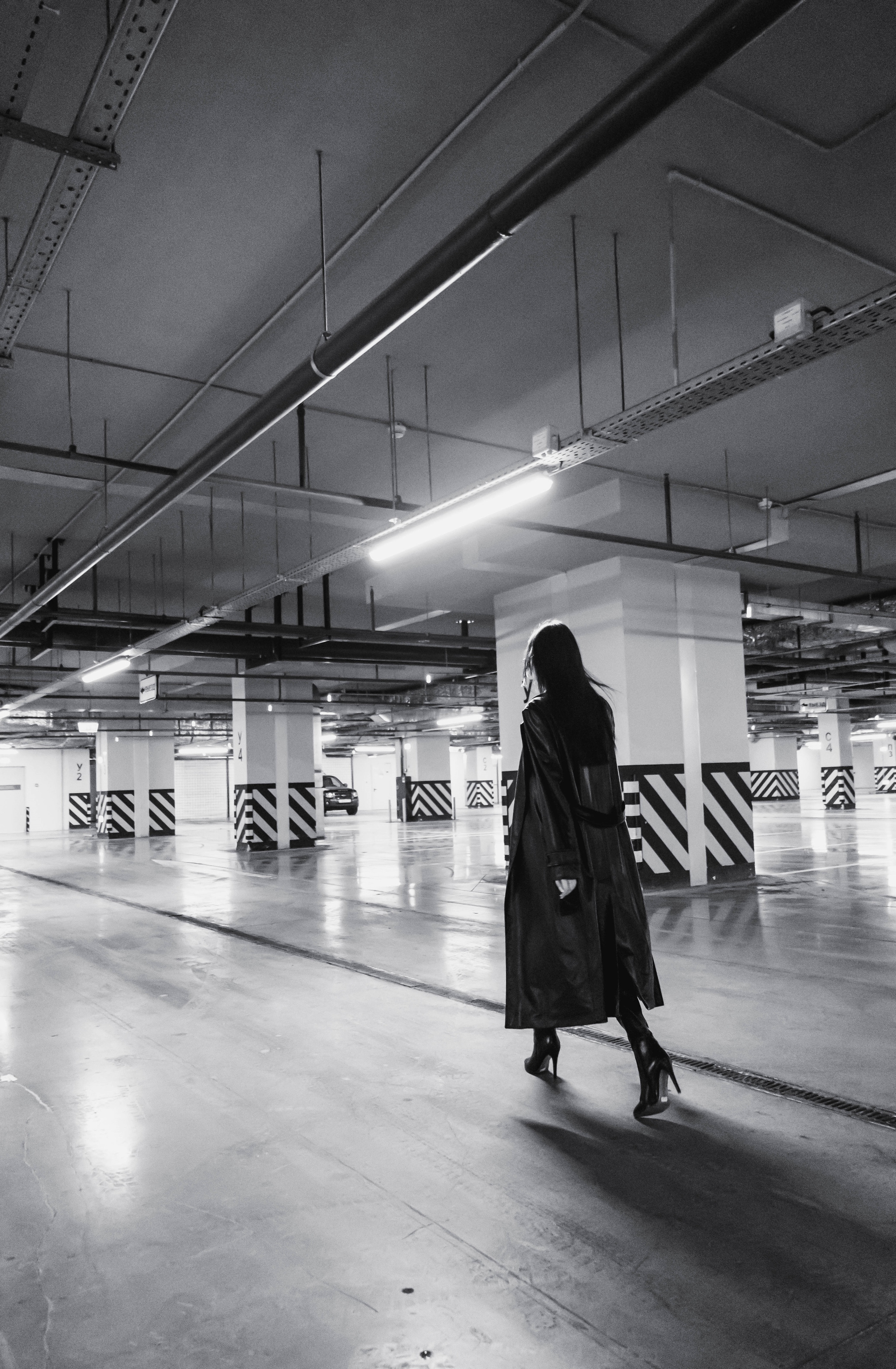 Фотосессия на парковке Дарья. Lenizza Yulyeva Фотограф Москва-Стамбул