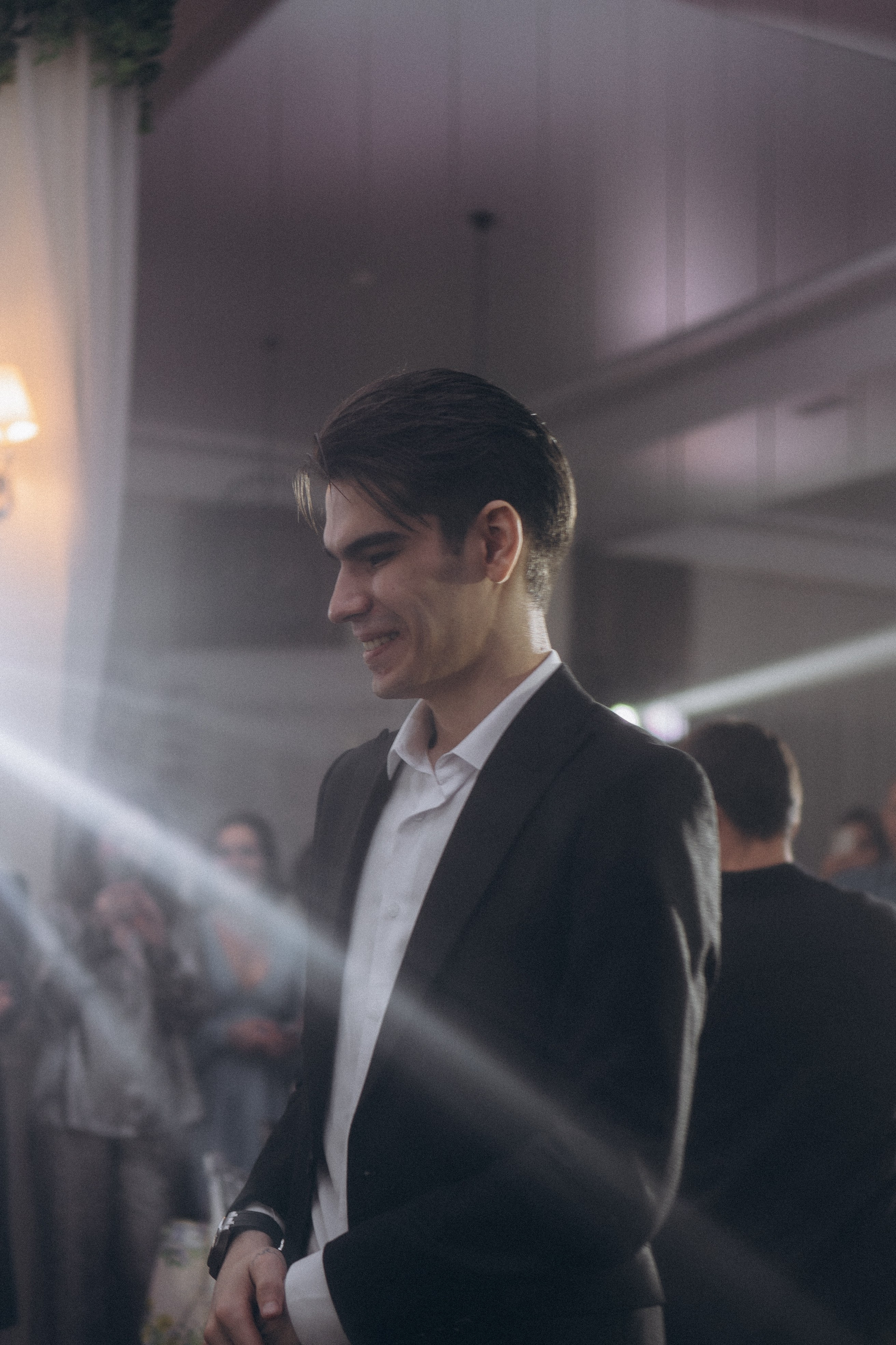 СВАДЕБНАЯ СЬЕМКА СБОРОВ В ОТЕЛЕ И ВЫЕЗД НА ЦЕРЕМОНИЮ (СНЯТО В СИБИРЕ В НИЖНЕВАРТОВСКЕ). Профессиональный фотограф, Санкт-Петербург — Виктория Богомолова