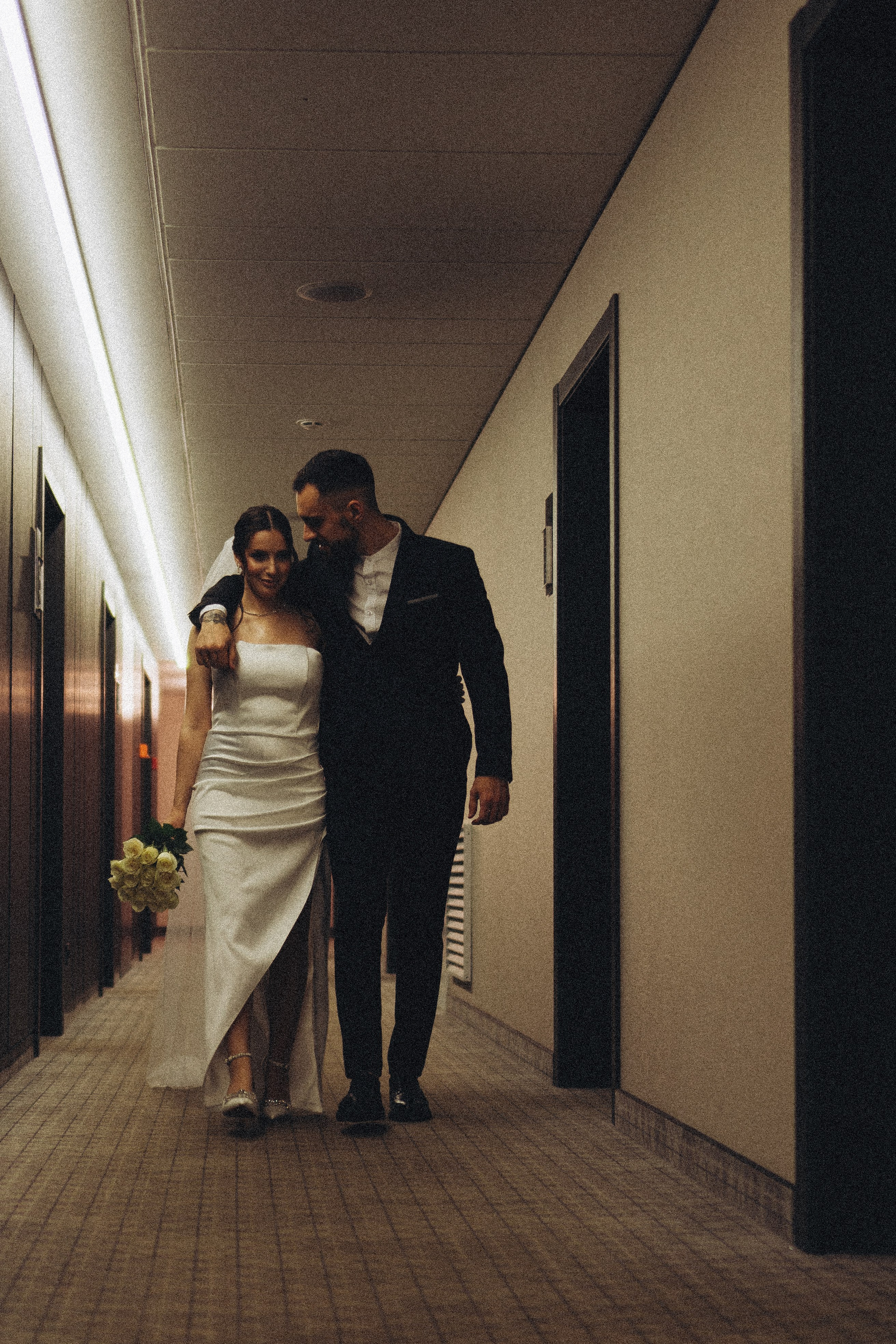 СВАДЕБНАЯ СЬЕМКА СБОРОВ ЖЕНИХА И НЕВЕСТЫ В ОТЕЛЕ И ТАКЖЕ ФОТОСЕССИИЯ В ОТЕЛЕЕ МЕГАПОЛИС БРЯНСК. Профессиональный фотограф, Санкт-Петербург — Виктория Богомолова