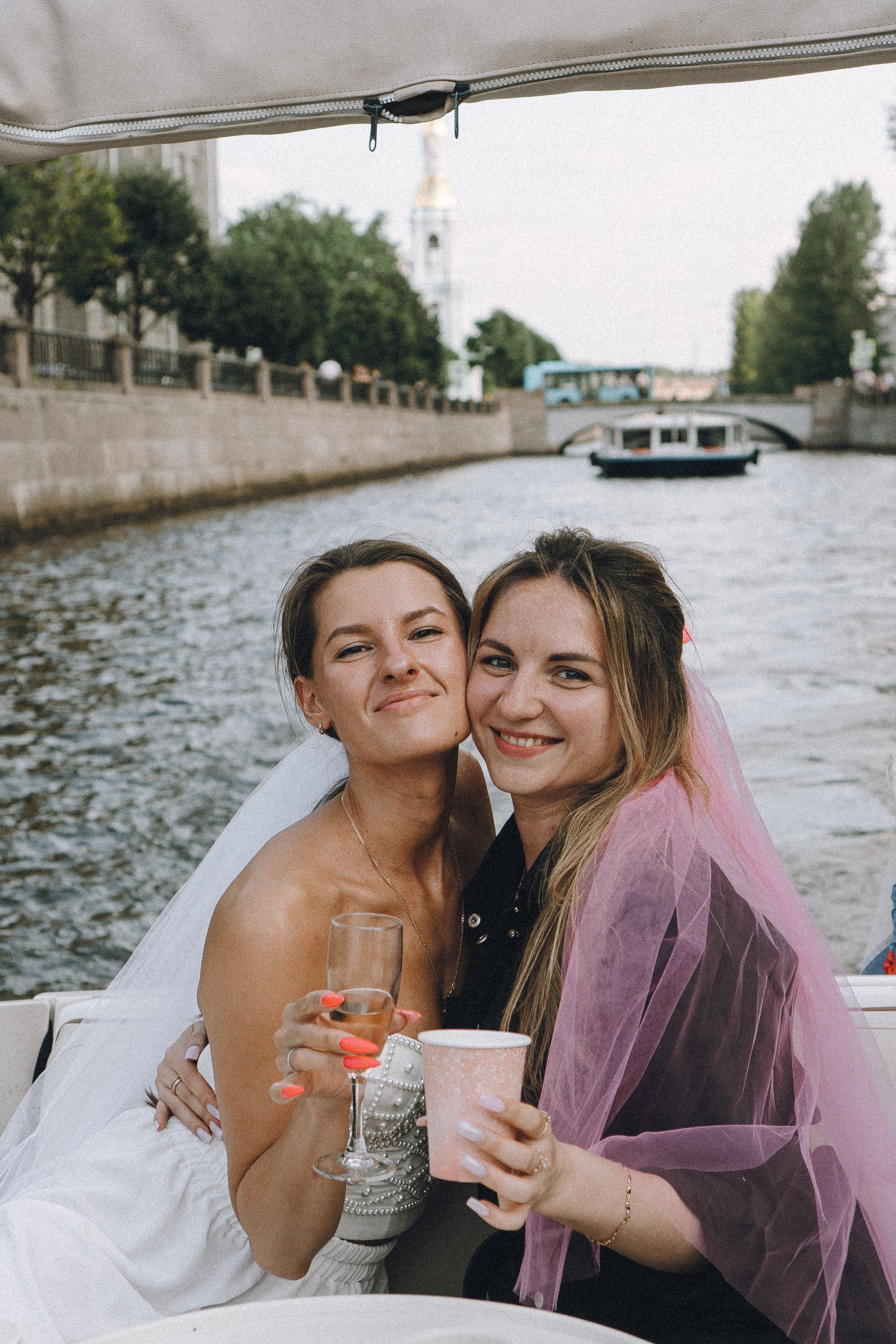 ДЕВИЧНИК НА КАТЕРЕ. Профессиональный фотограф, Санкт-Петербург — Виктория Богомолова