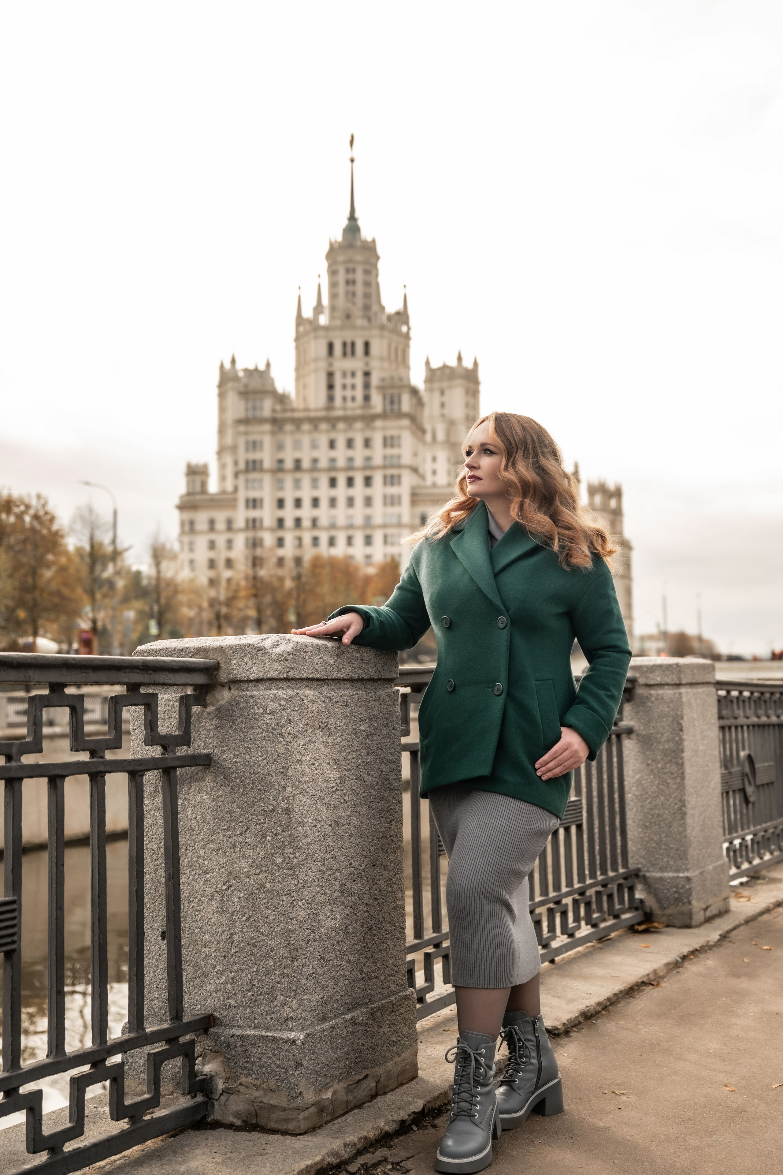 Натали Москва Тессинский мост. Наталья Слесаренко фотограф в Сочи