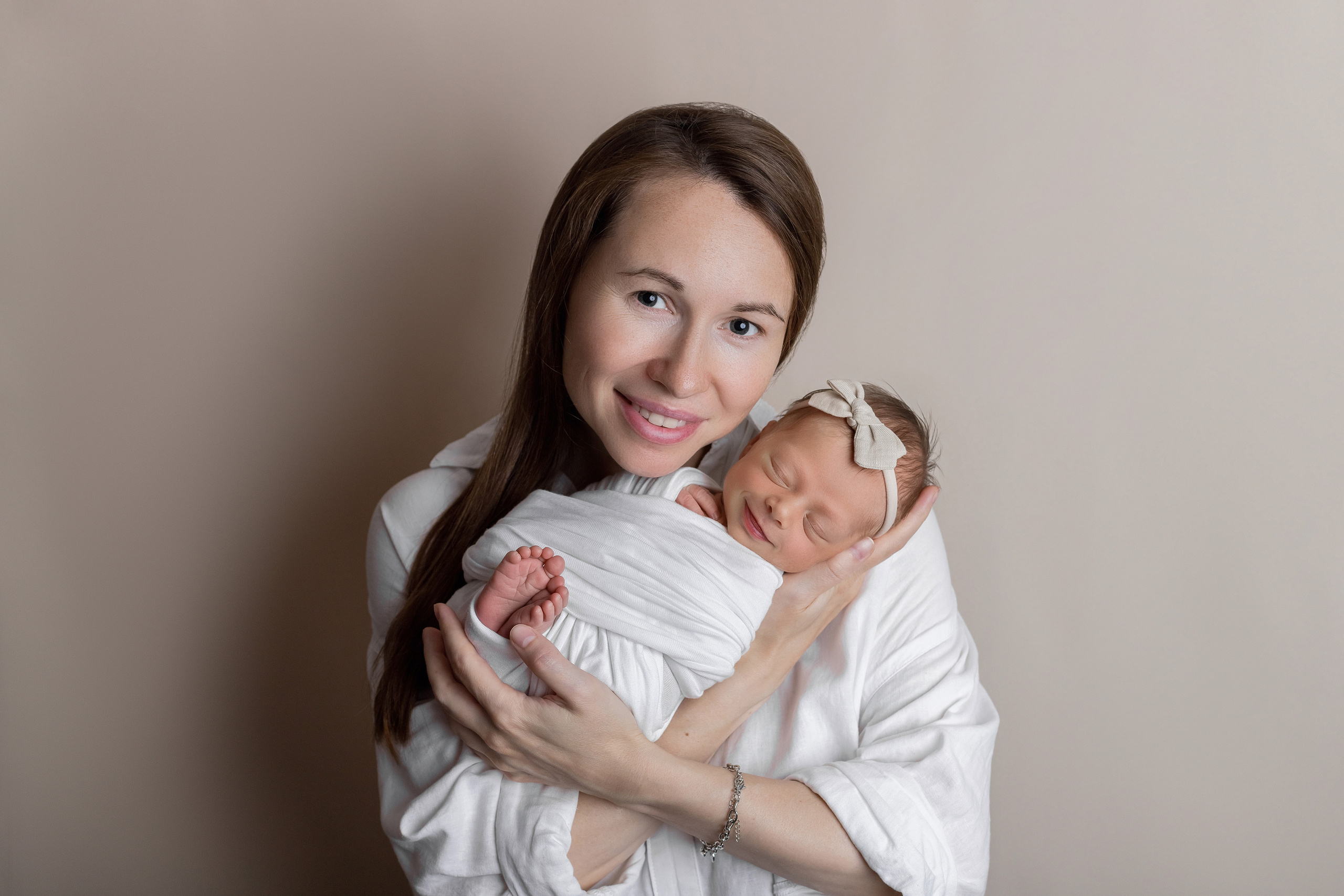 Семейные кадры newborn. Фотограф новорожденных в Ярославле Ольга Зимина