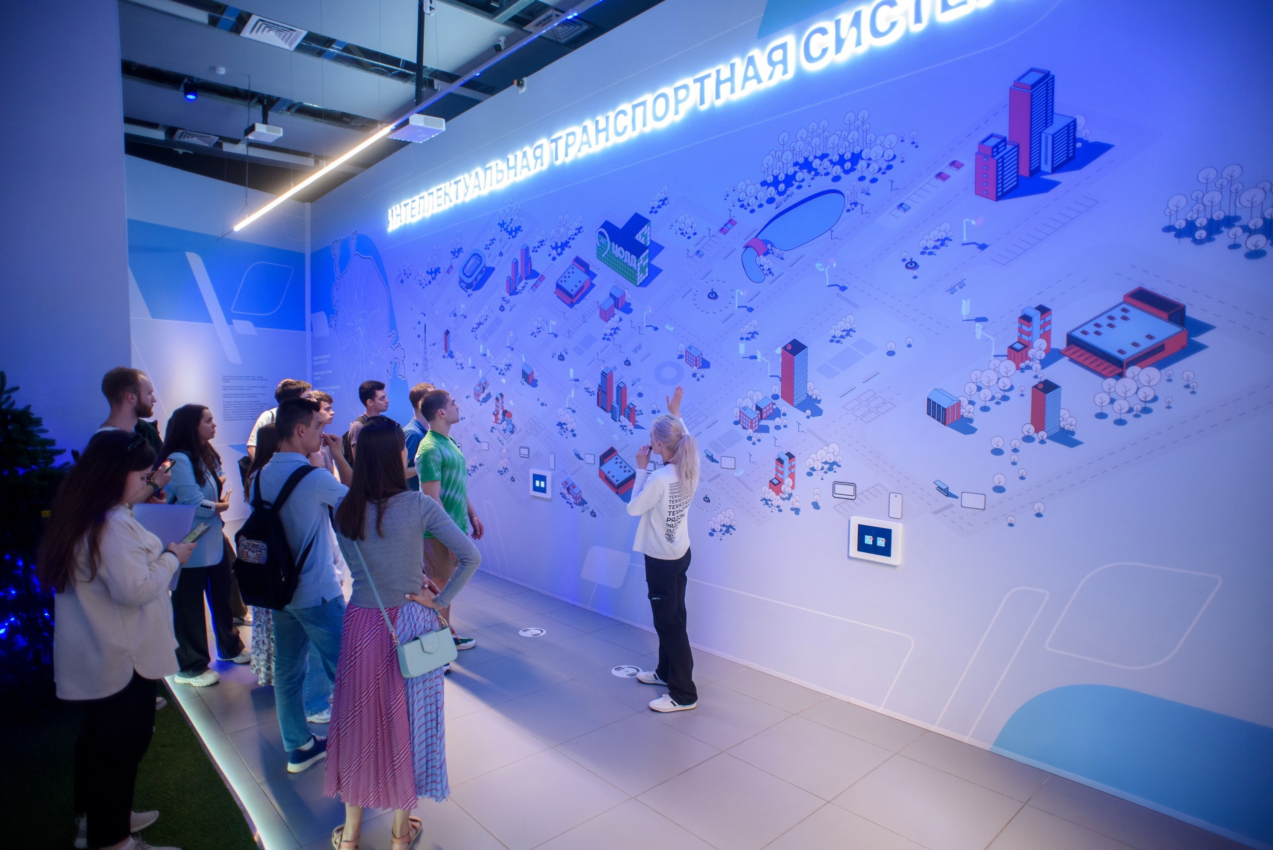 Стажировка Правительства Москвы / «ДИТворкинг». Фотограф и Видеограф в Москве. Олег Корушев