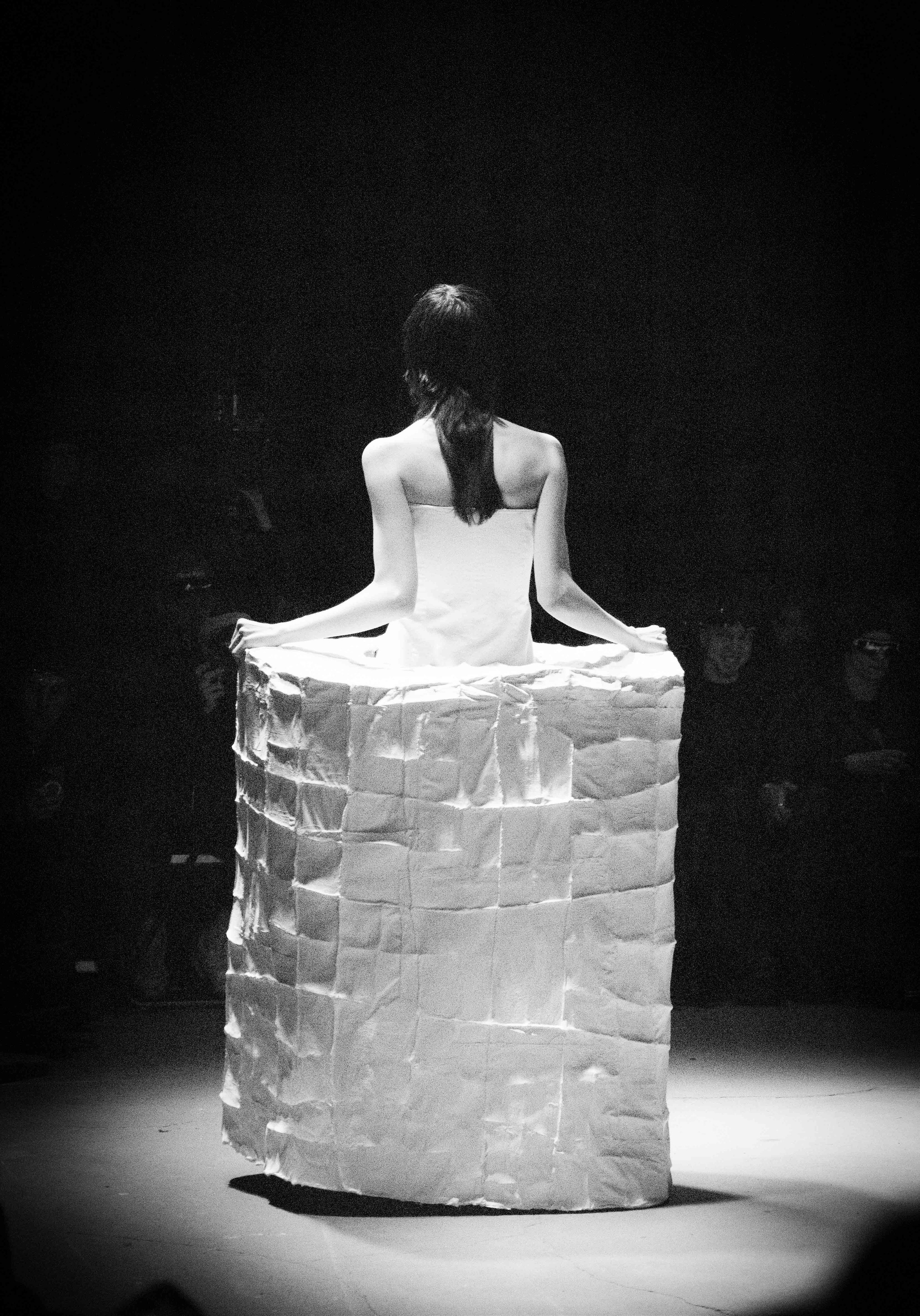 Auxi Podium. VICTORIA SHU