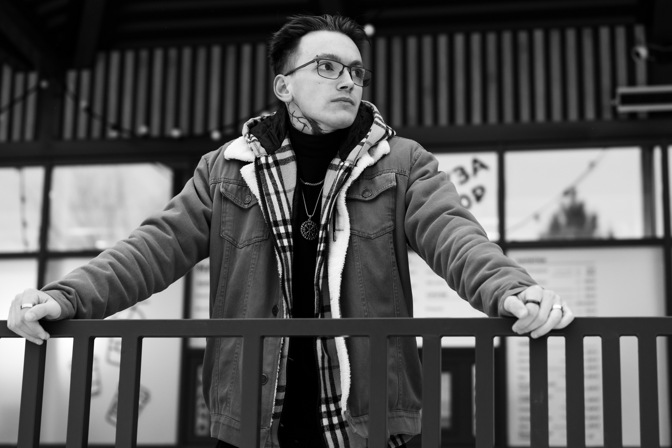 Фотосессия в парке Вокруг Света для Юрия. Свадебный и семейный фотограф в Омске Белозерова Александра