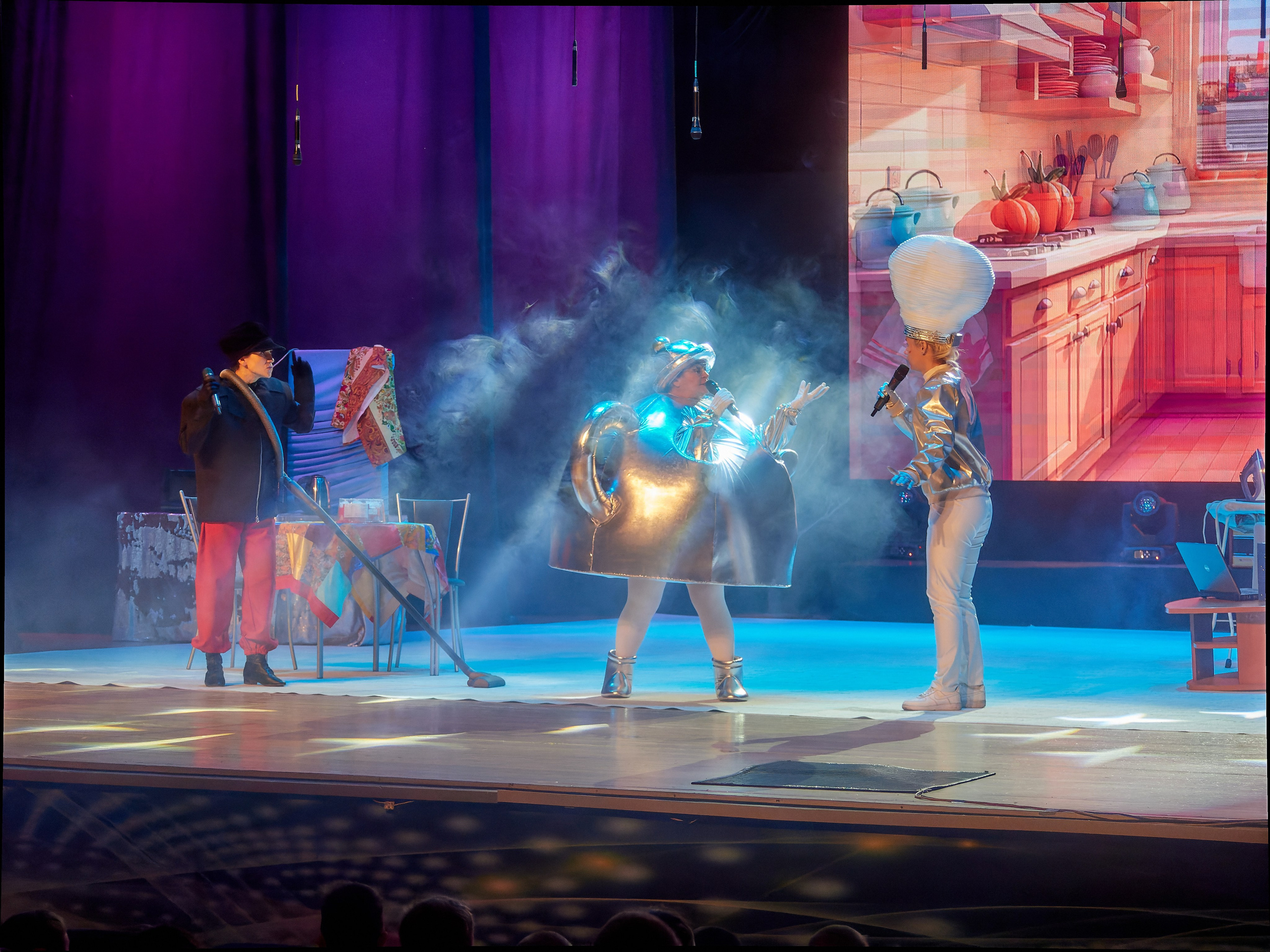 «Путешествие в страну опасных предметов». Семейный и детский фотограф в Междуреченск Олег Бамбульский