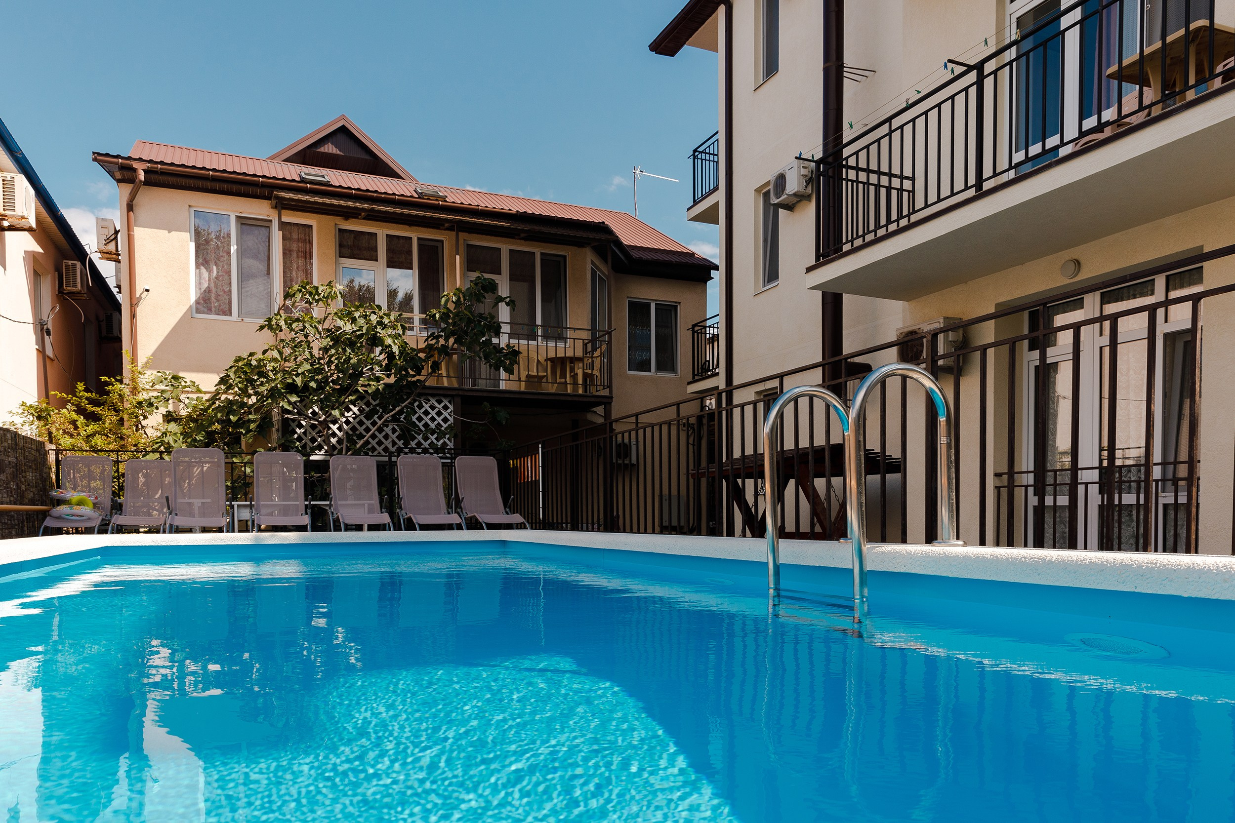 Фотосъемка интерьеров, недвижимости, помещений и заведений