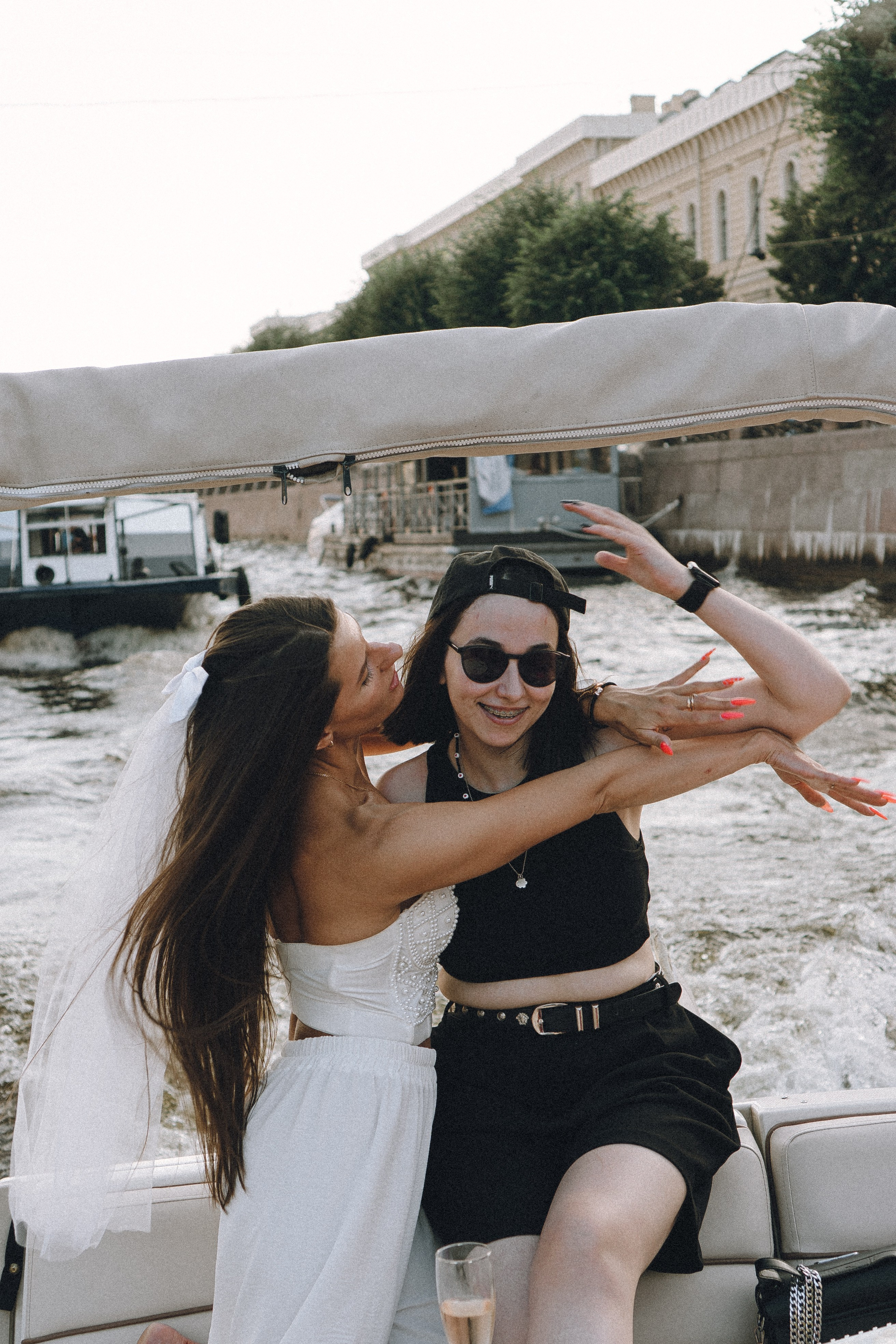 ДЕВИЧНИК НА КАТЕРЕ. Профессиональный фотограф, Санкт-Петербург — Виктория Богомолова