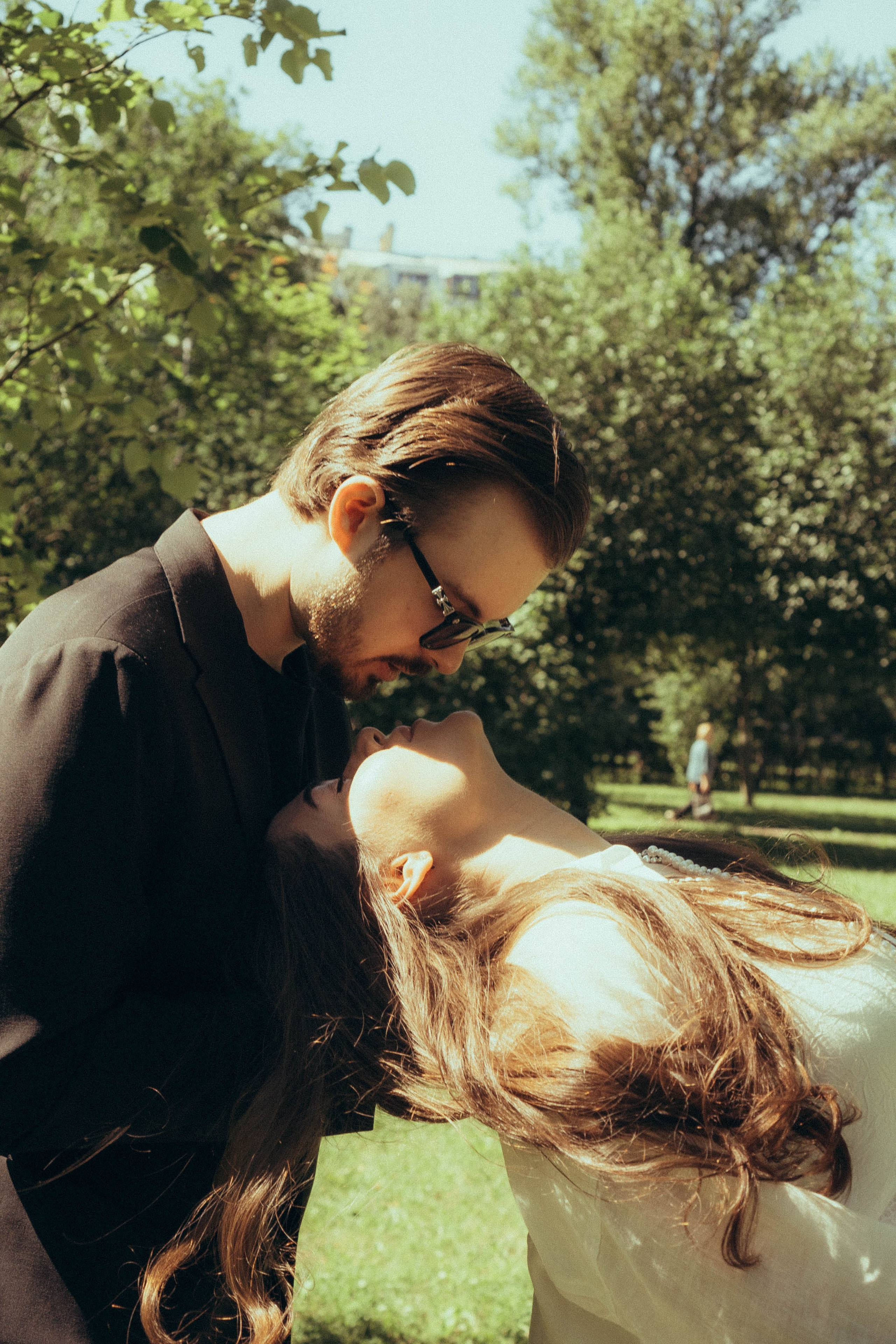 СВАДЕБНАЯ СЬЕМКА В ПАРКЕ ПОБЕДЫ И ПРОГУЛКА ПО МОСКОВСКОМУ ПРОСПЕКТУ. Профессиональный фотограф, Санкт-Петербург — Виктория Богомолова