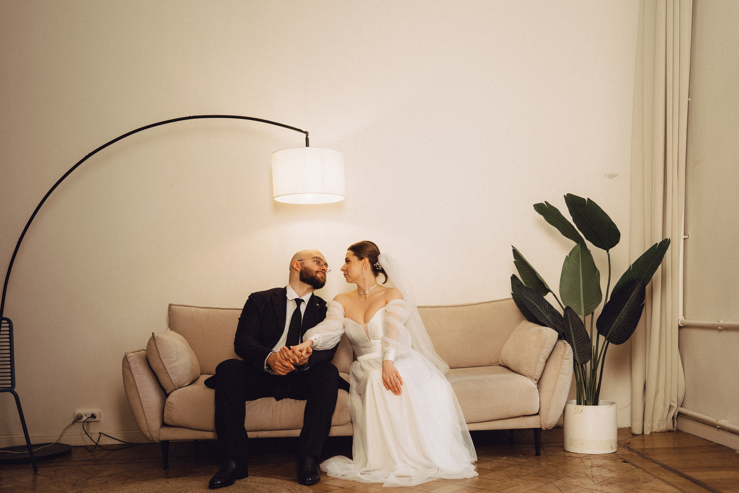 СВАДЕБНАЯ СЬЕМКА ВО ВТОРОМ ДВОРЦЕ (ДЕКАБРЬ) ТАКЖЕ СЬЕМКА В СТУДИИ НА ЧЕРНЫШЕВСКОЙ. Профессиональный фотограф, Санкт-Петербург — Виктория Богомолова