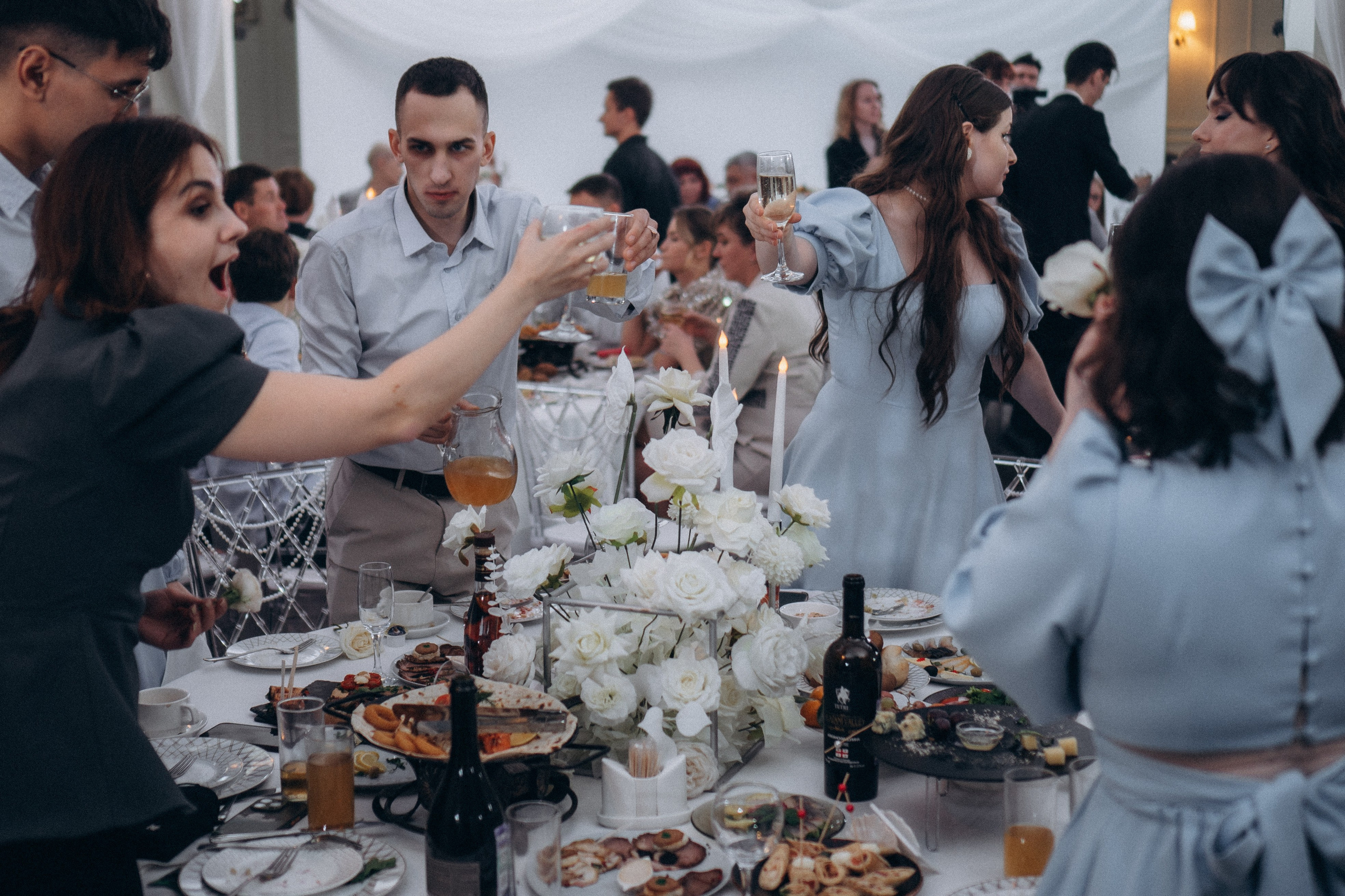 СЬЕМКА СВАДЕБНОГО БАНКЕТА (СНЯТО В СИБИРЕ В НИЖНЕВАРТОВСКЕ). Профессиональный фотограф, Санкт-Петербург — Виктория Богомолова