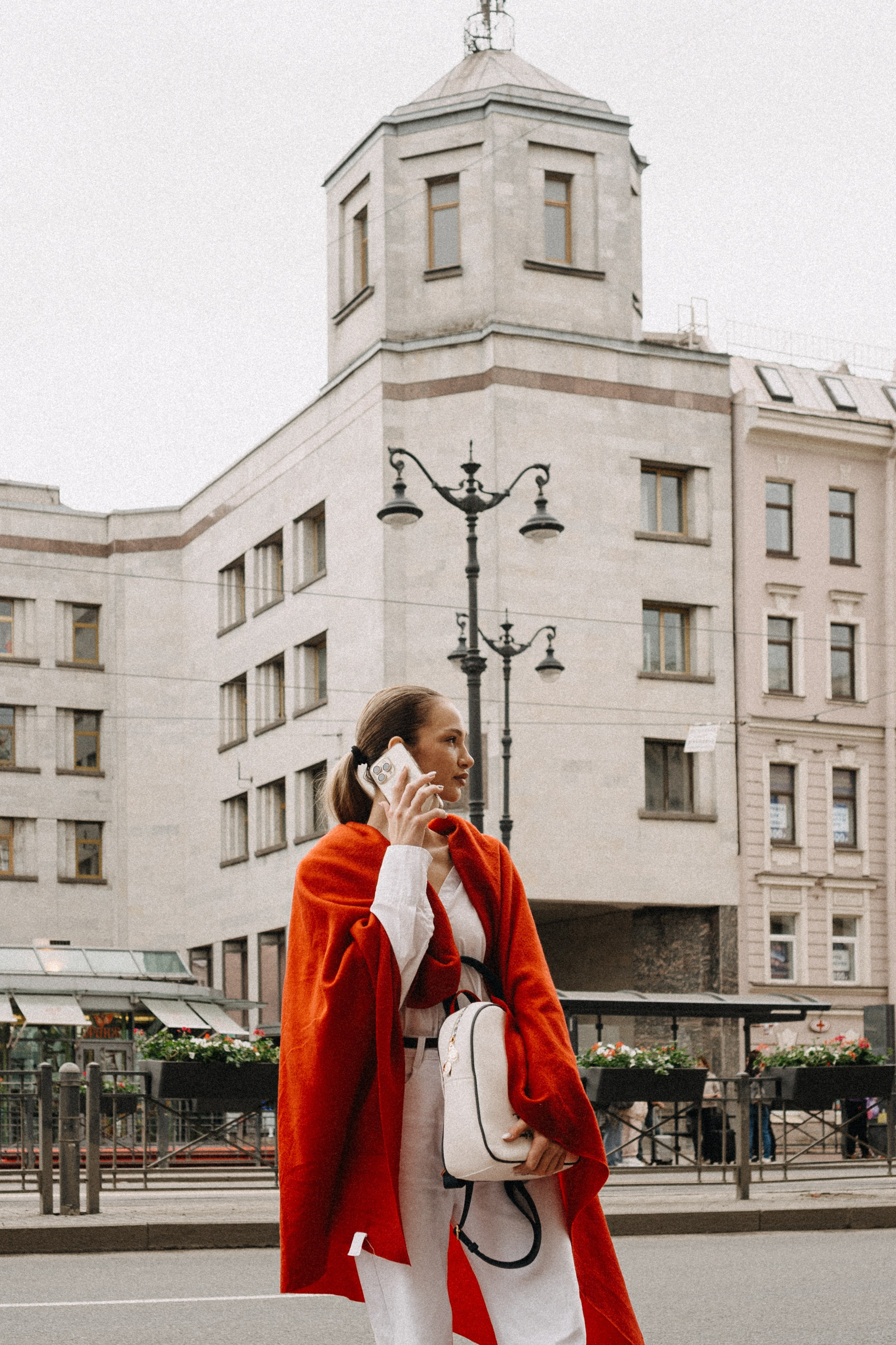 МЫ ГУЛЯЛИ ПРО КРЫШАМ ПИТЕРА. Профессиональный фотограф, Санкт-Петербург — Виктория Богомолова