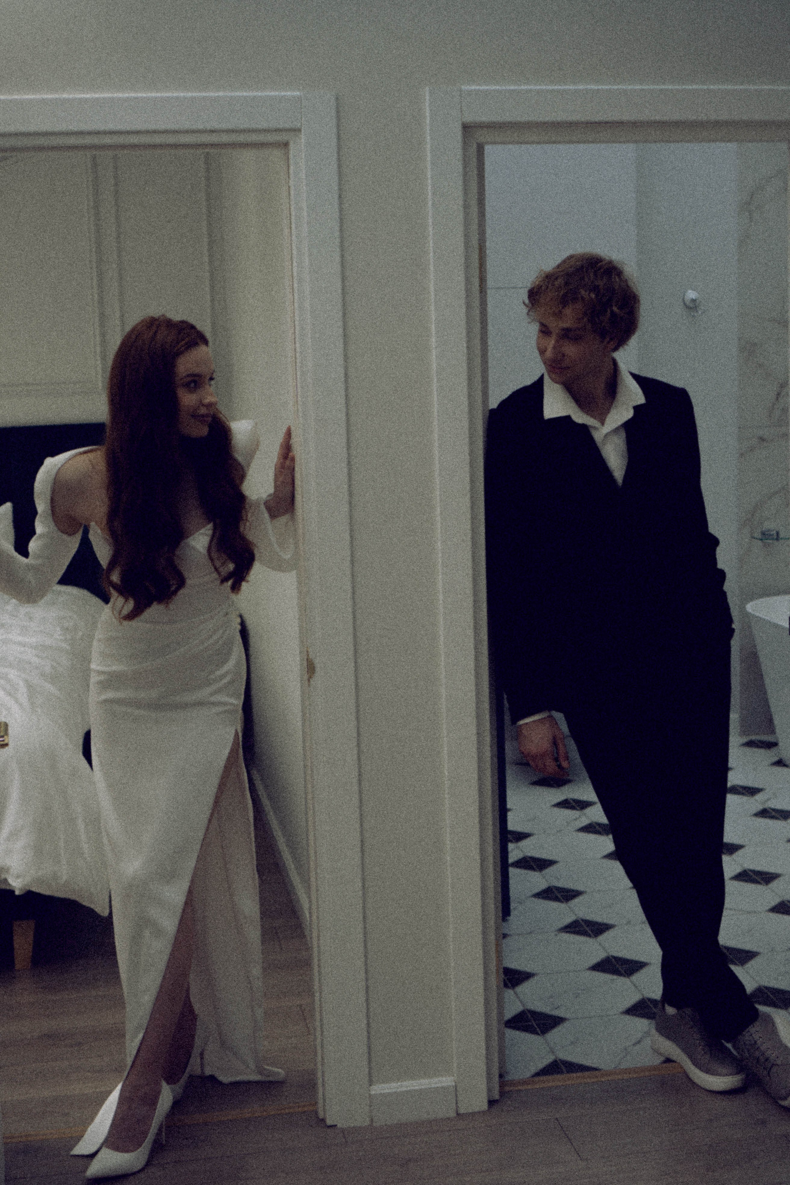 СВАДЕБНАЯ СЬЕМКА В ОТЕЛЕ. СБОРЫ ЖЕНИХА И НЕВЕСТЫ И ТАКЖЕ ТОР И ПОДГОТОВКА К ПРОГУЛКЕ. Профессиональный фотограф, Санкт-Петербург — Виктория Богомолова