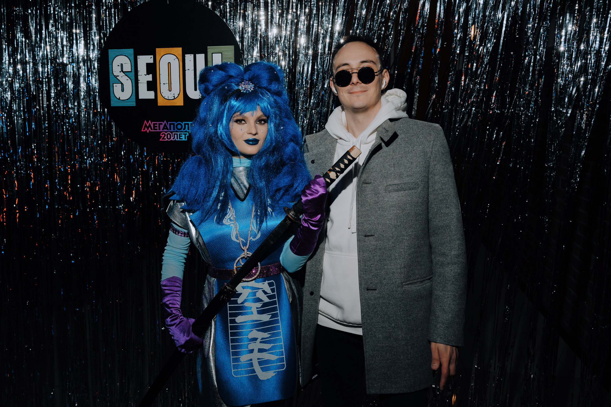 20 ЛЕТ МЕГАПОЛИС ЧЕЛЯБИНСК ХЕДЛАЙНЕР ЕЛКА. Репортажный фотограф Зуев Роман г. Челябинск