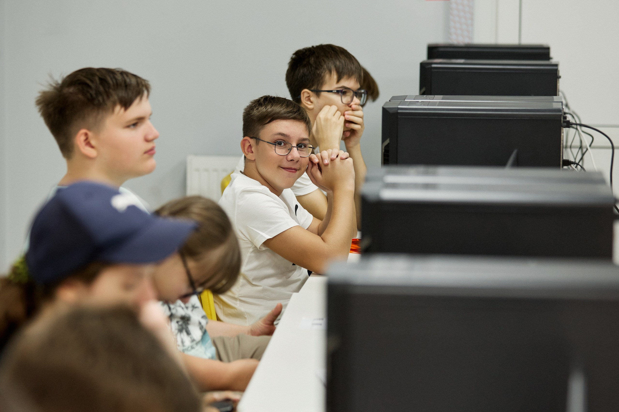 ITHub. Другой взгляд на фотографию