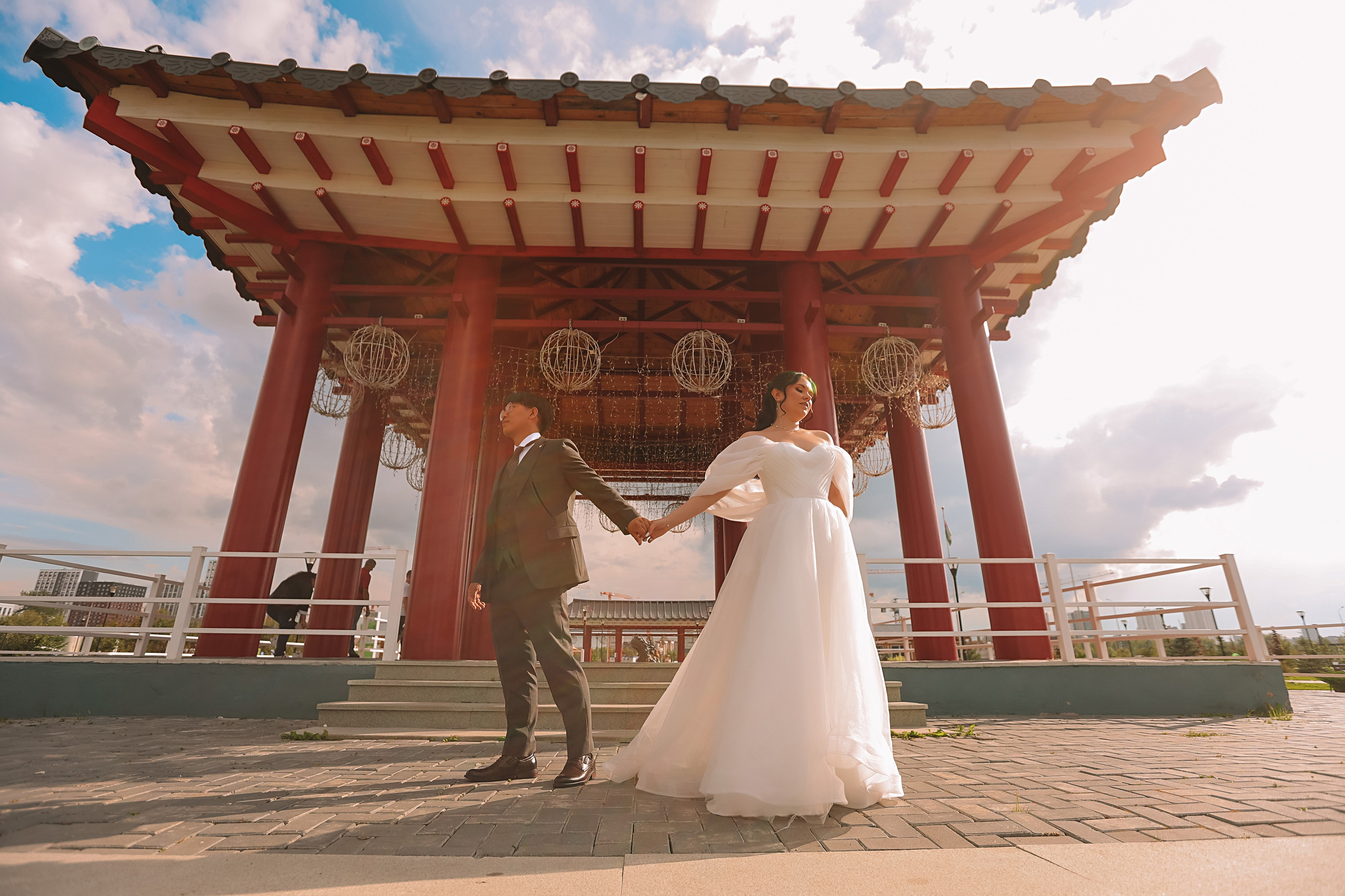 Айвазовский и парк дружбы народов. Семейный фотограф Тюмень, фотограф на роды Салмина Мария