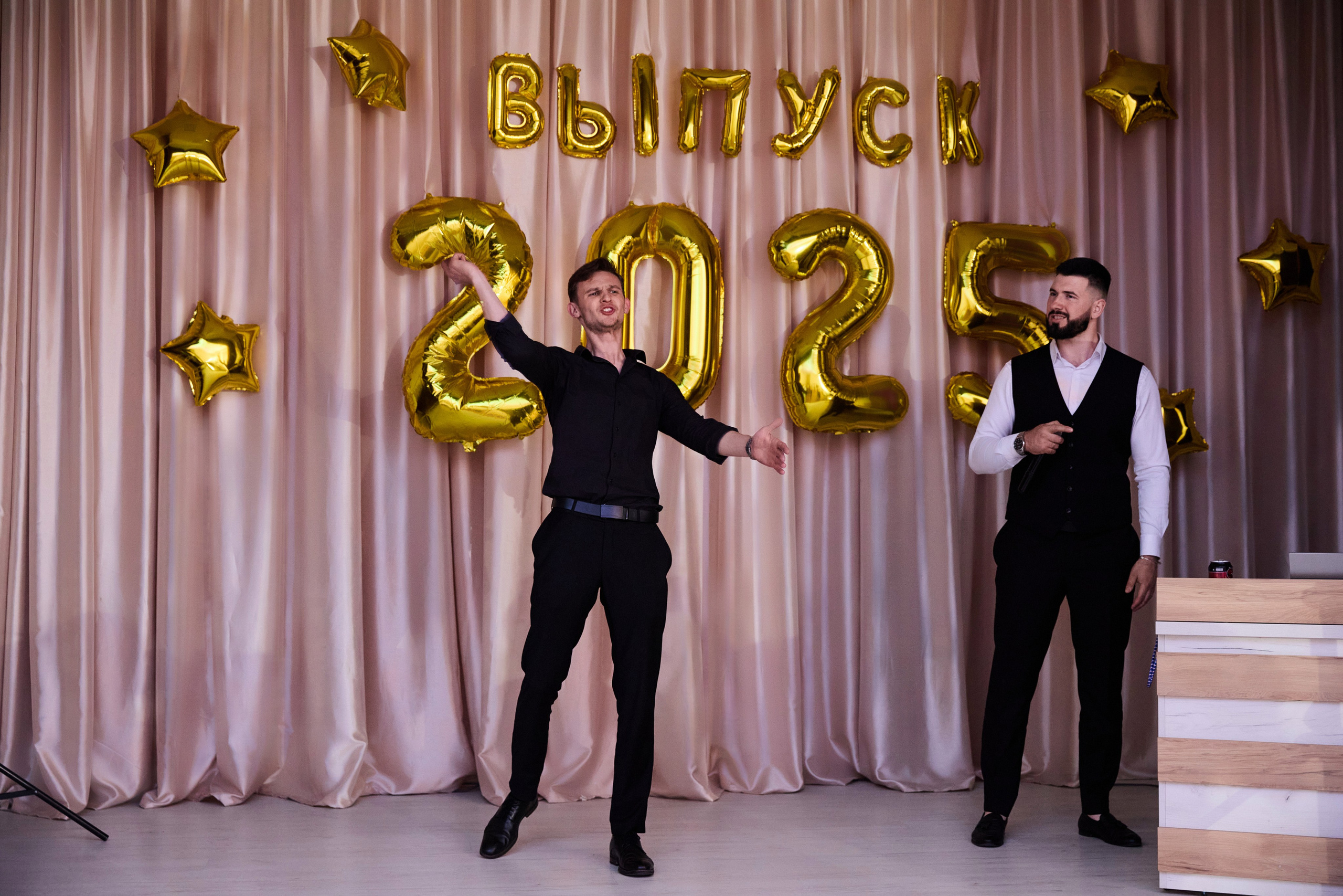 Выпускной 11 класс. Свадебная, репортажная фотосъемка и видеосъемка в Минске. Илья и Юлия Ширмановы. Фотограф | Видеограф | Минск