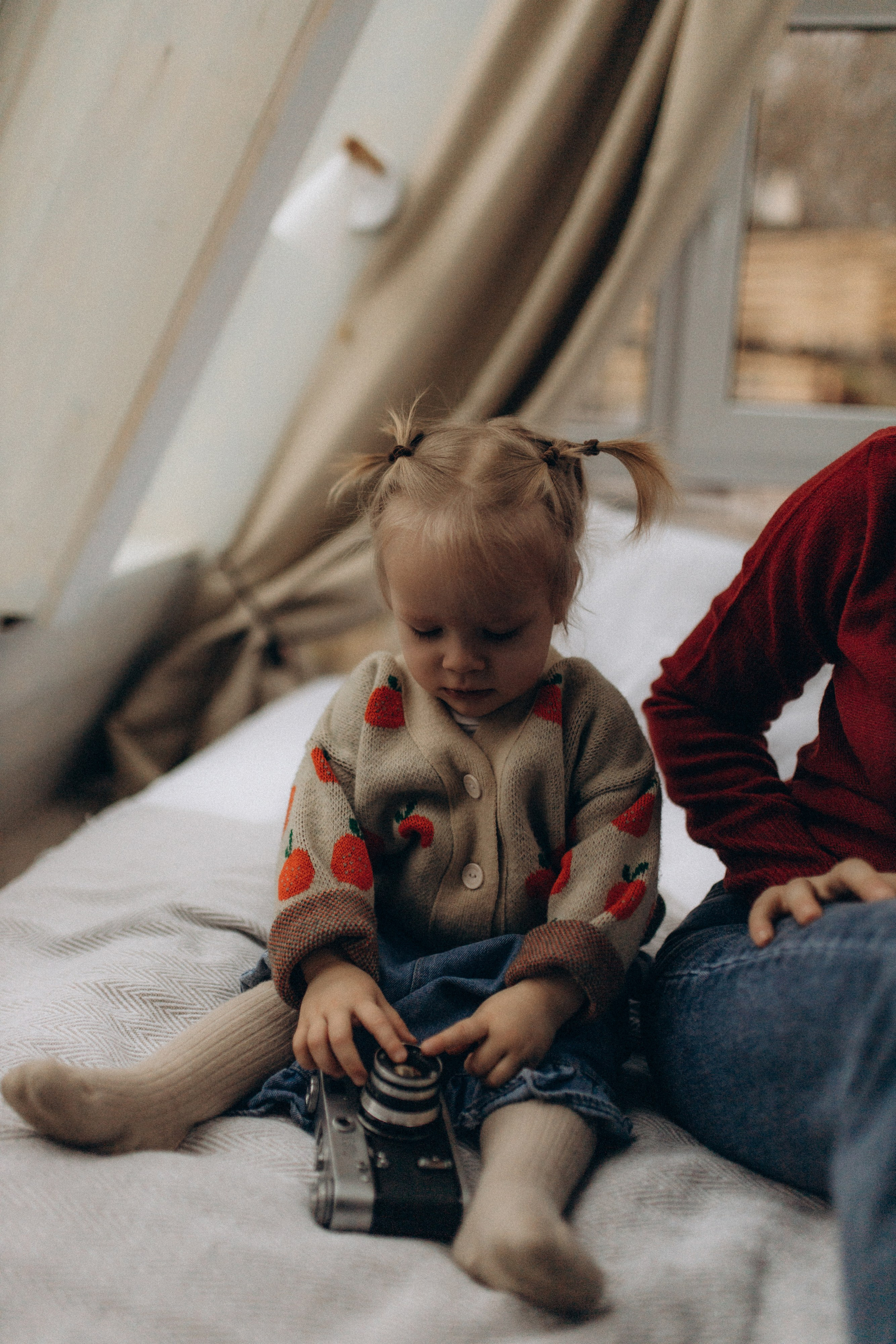 Алиса и мама. Семейный фотограф Губкин/Старый Оскол