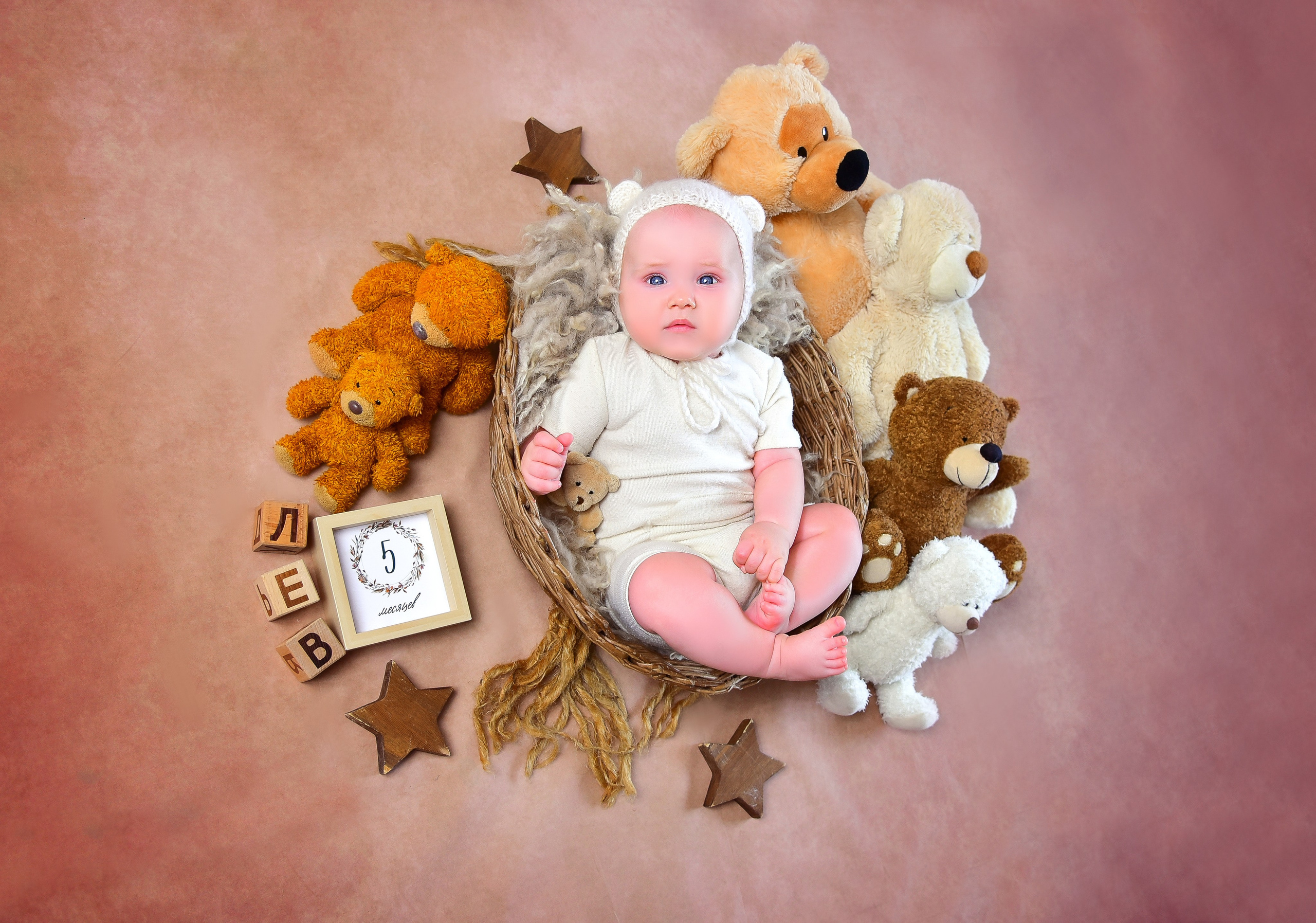 Мальчишки Антураж