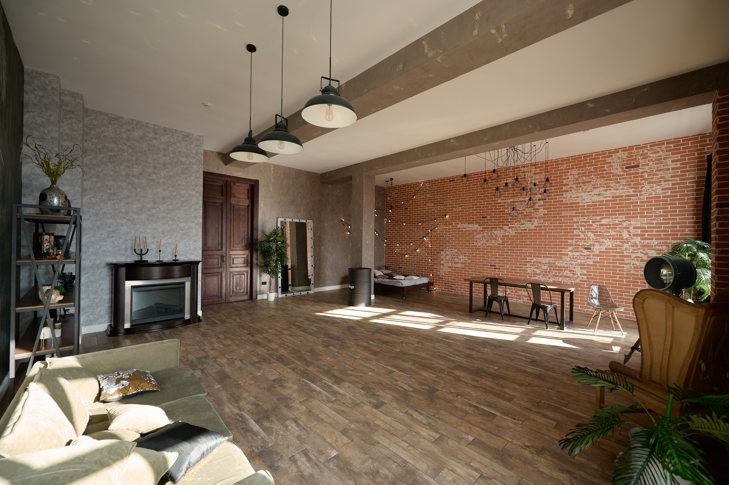 Лофт (с 1 ноября Новый год). Женский фотограф в Ростове-на-Дону