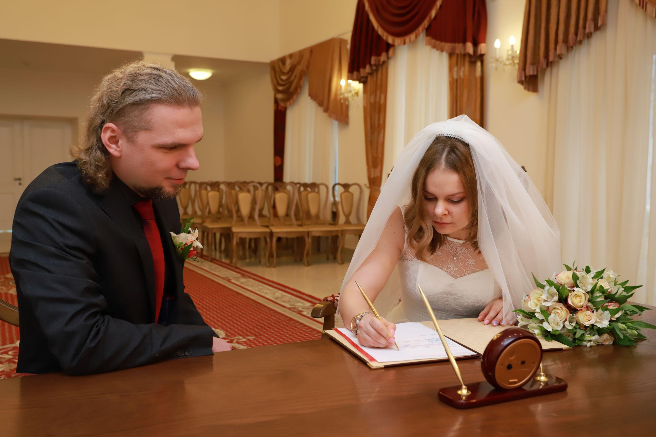 Свадебный фотограф Москва, фотограф на свадьбу, свадебная фотосессия, фотосессия свадебная прогулка, фотосессия love story