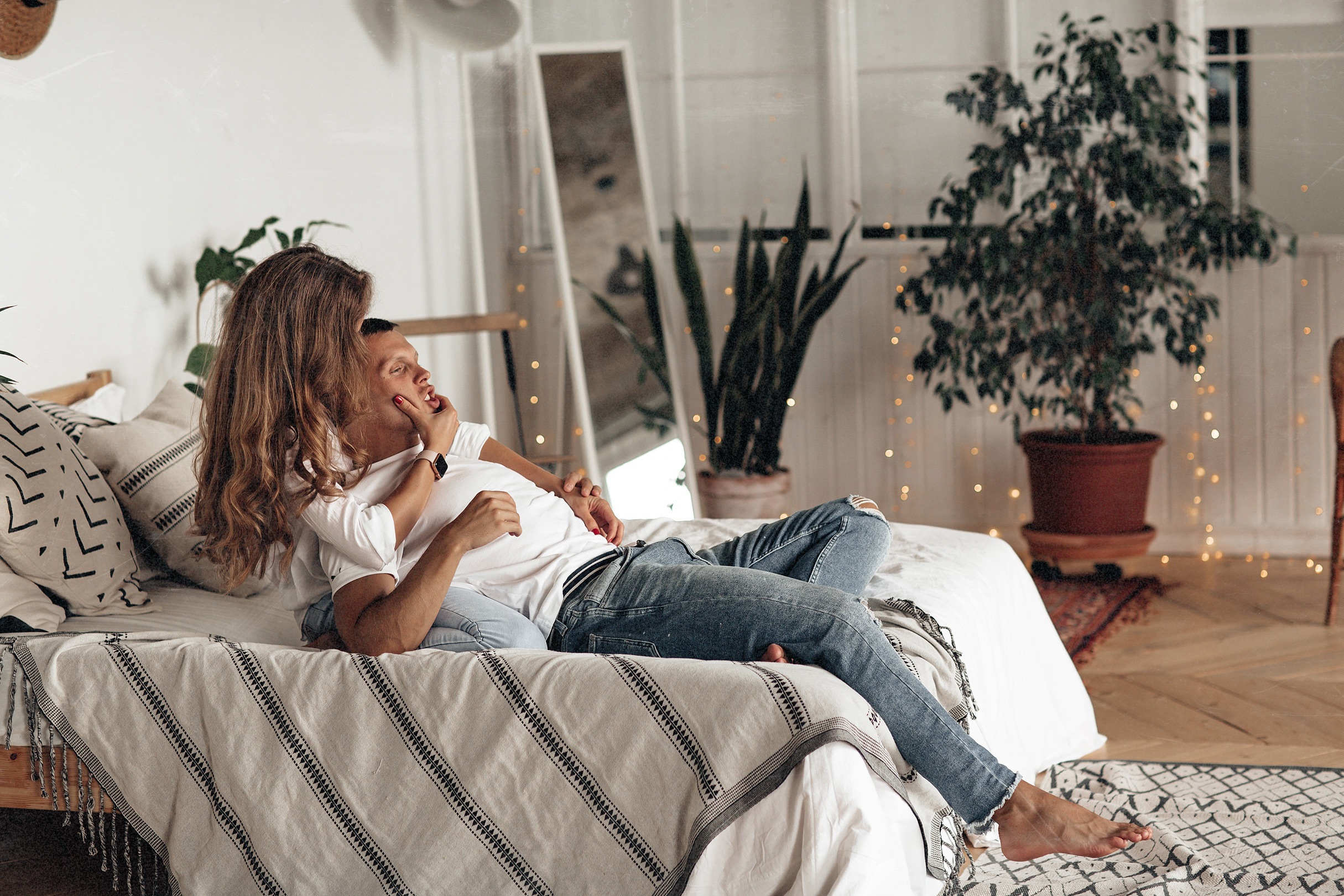 Романтическая студийная фотосессия Лавстори. Архитектурный и интерьерный фотограф в Краснодаре | Дмитрий Демской