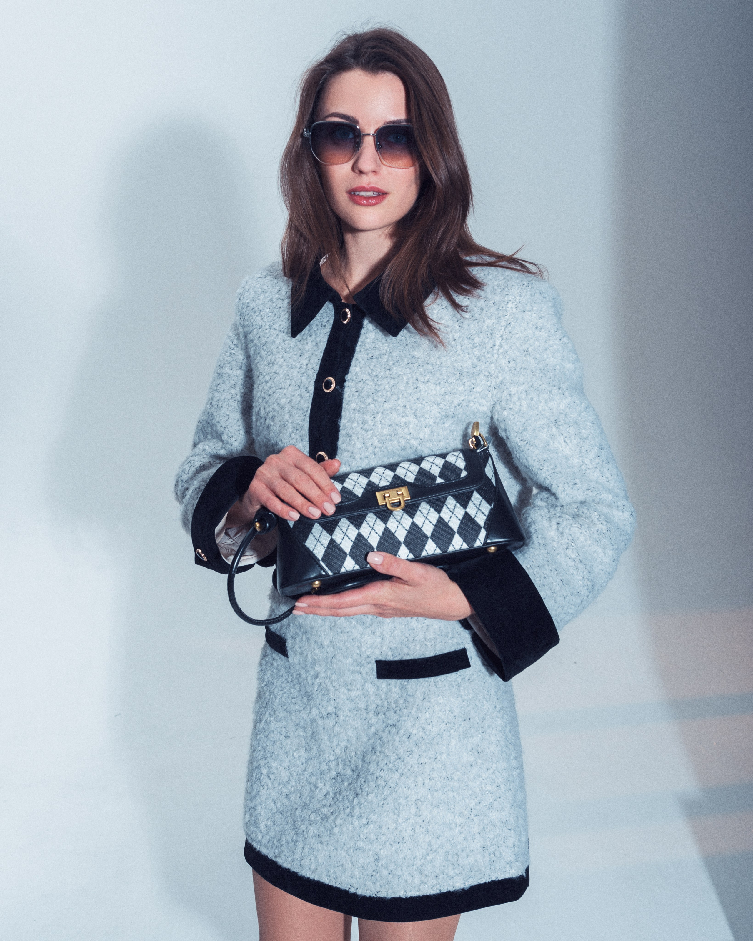 Фотосъемка для рекламы одежды и аксессуаров в Гуанчжоу, Китай